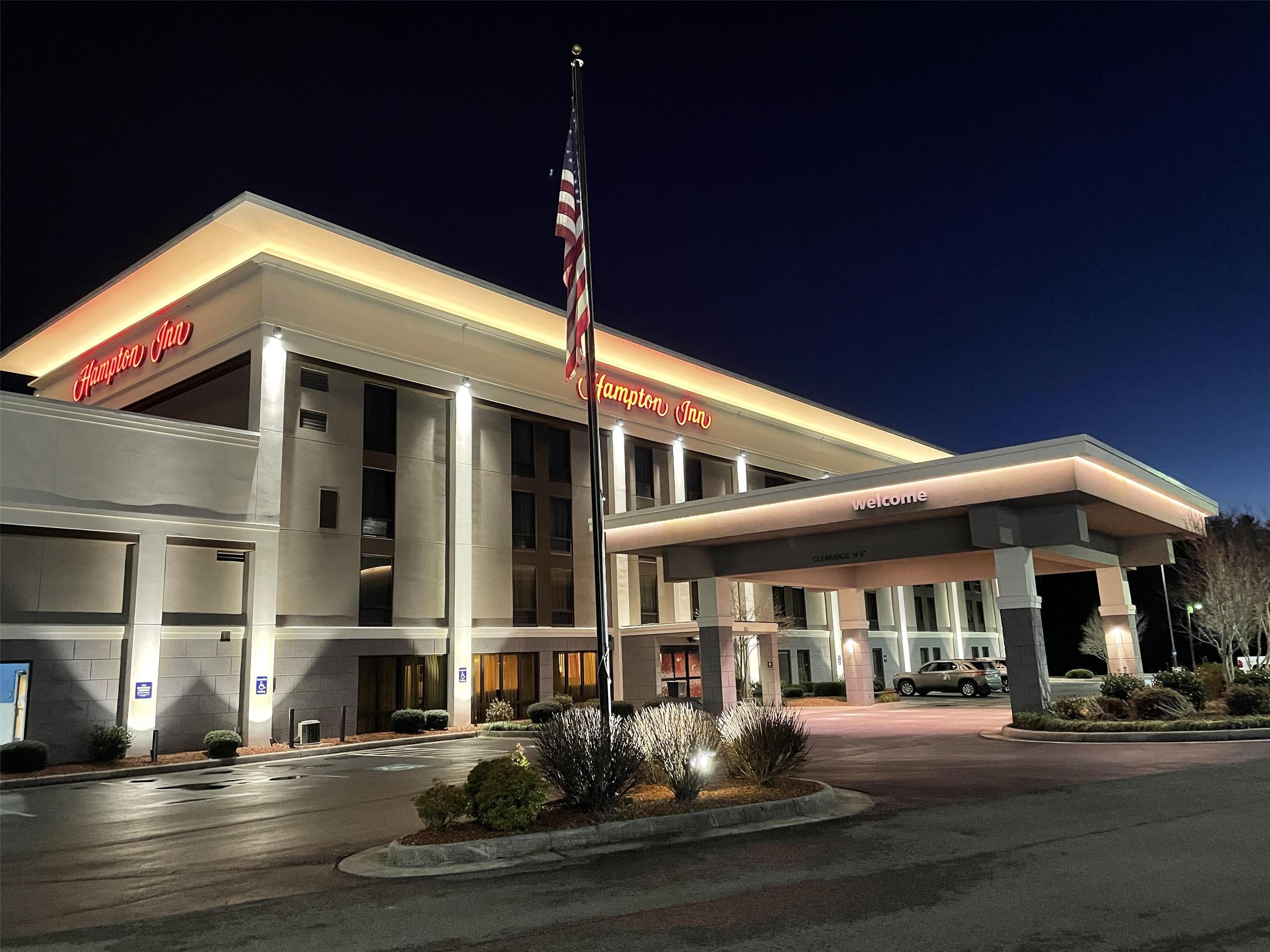 Exterior | Hampton Inn Hillsville