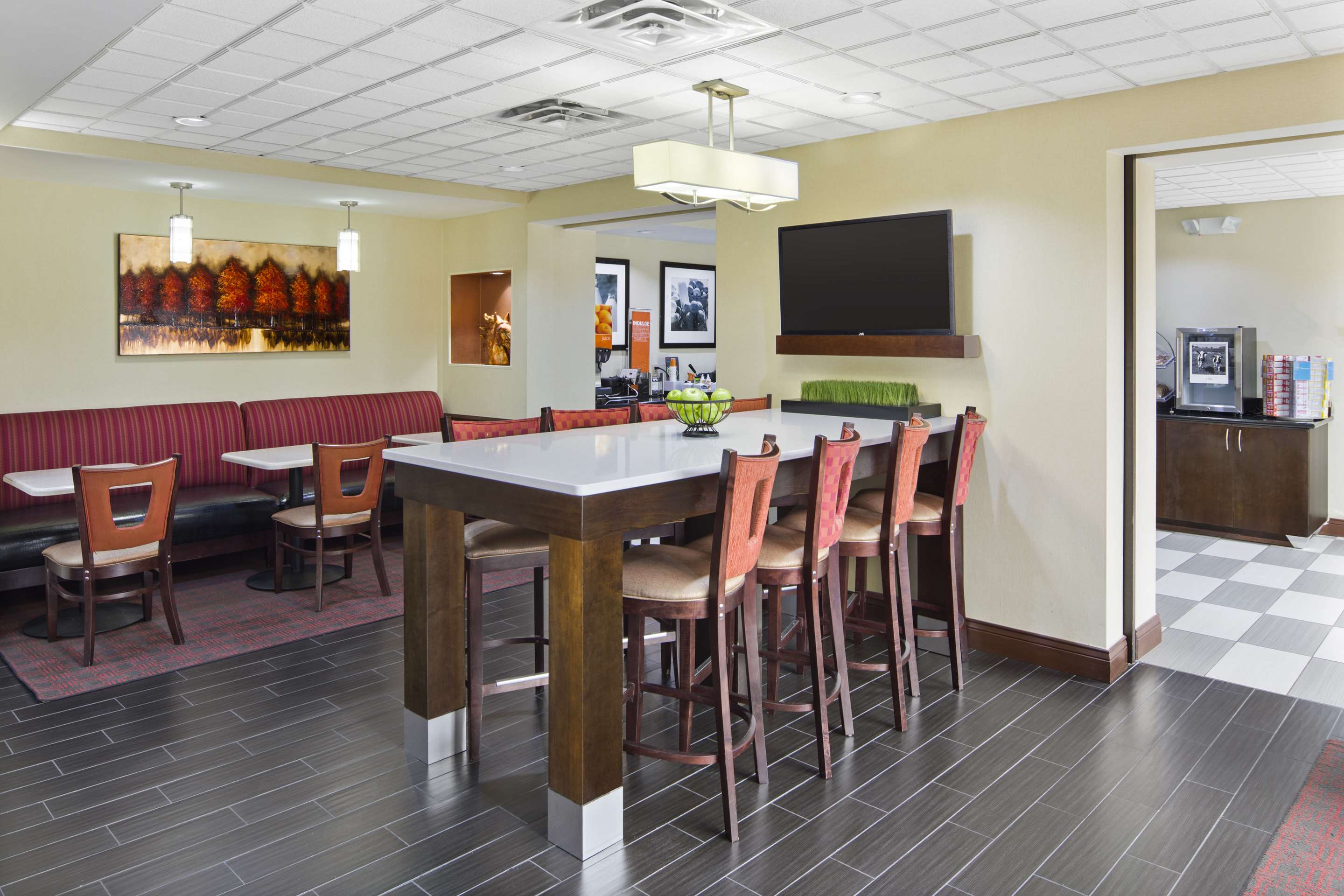 Restaurant | Hampton Inn Hinesville