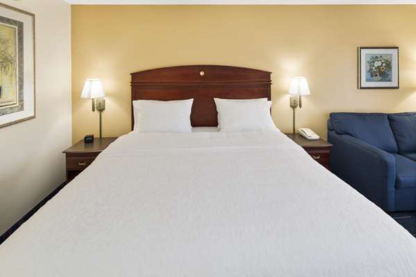  - Hampton Inn Hinesville