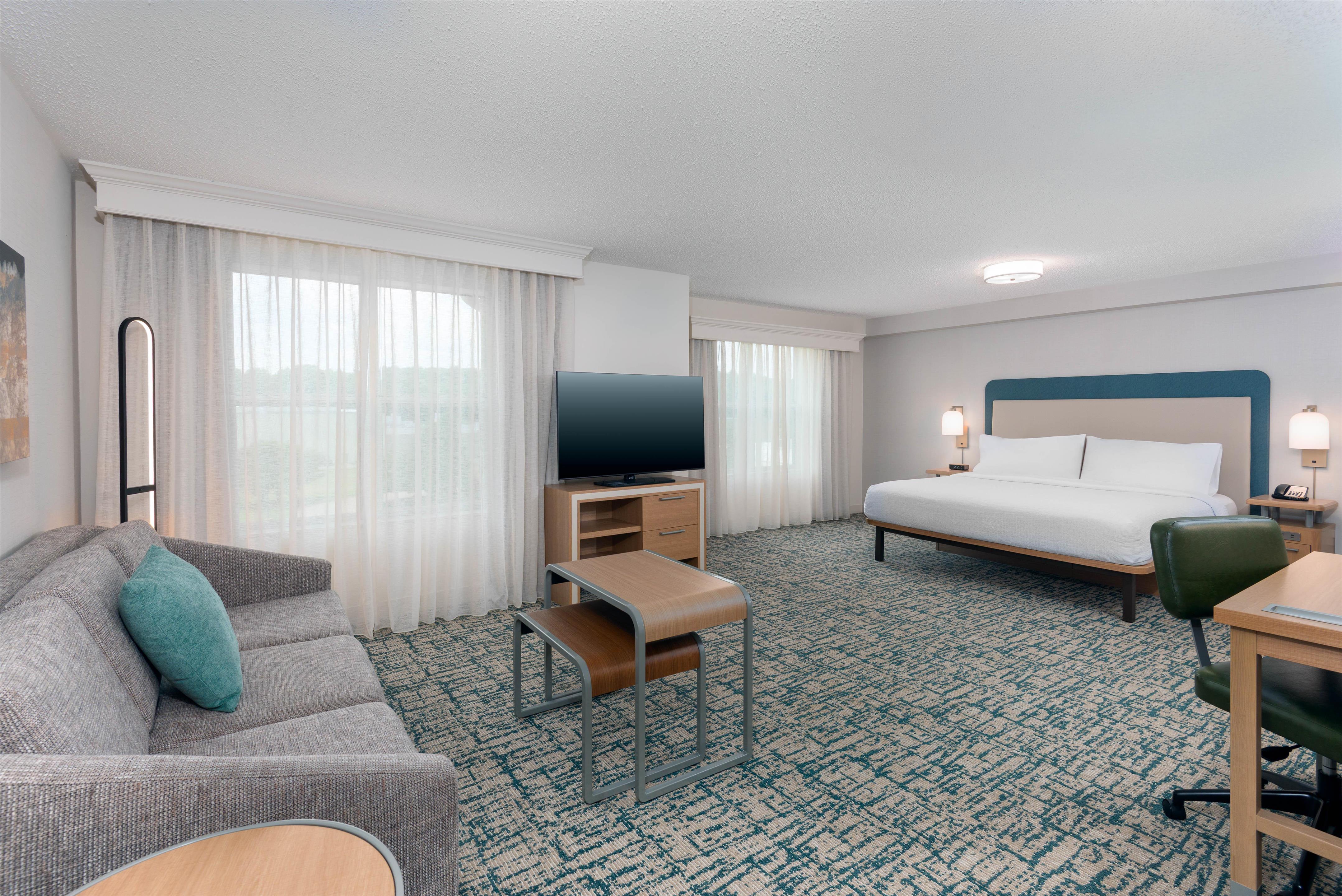 Guest room
