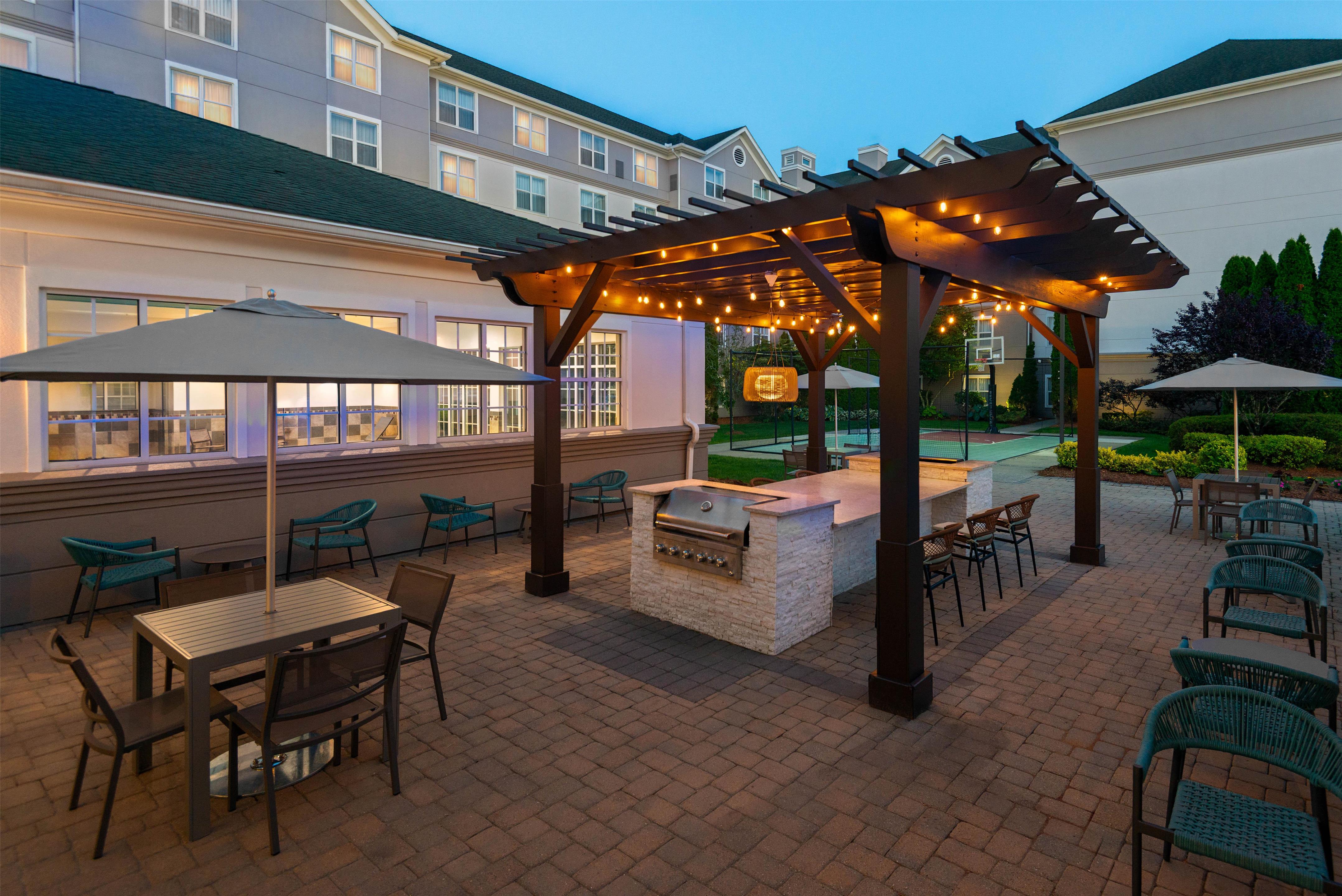 Exterior | Homewood Suites by Hilton Holyoke-Springfield/North