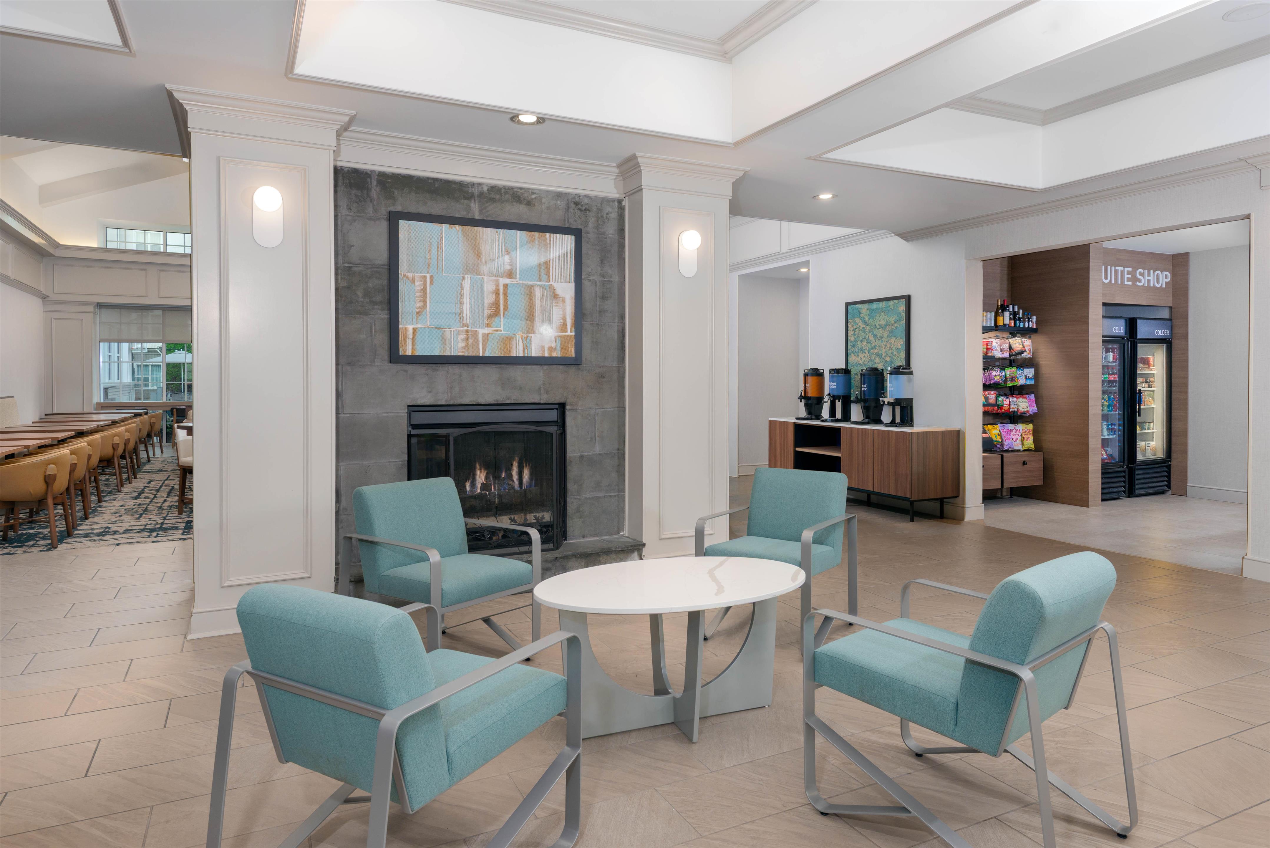 Lobby | Homewood Suites by Hilton Holyoke-Springfield/North