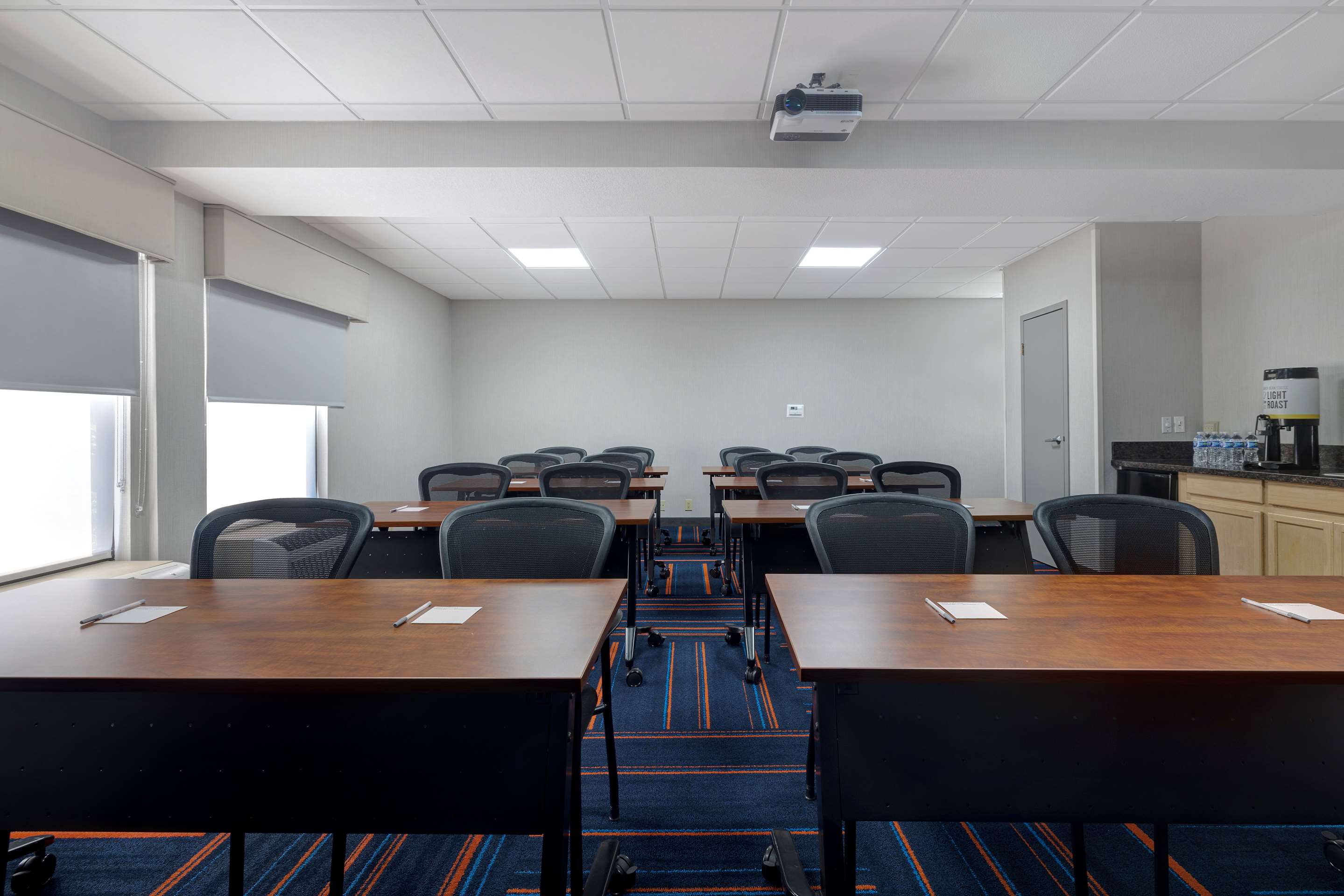 Meeting Room | Hampton Inn Hot Springs