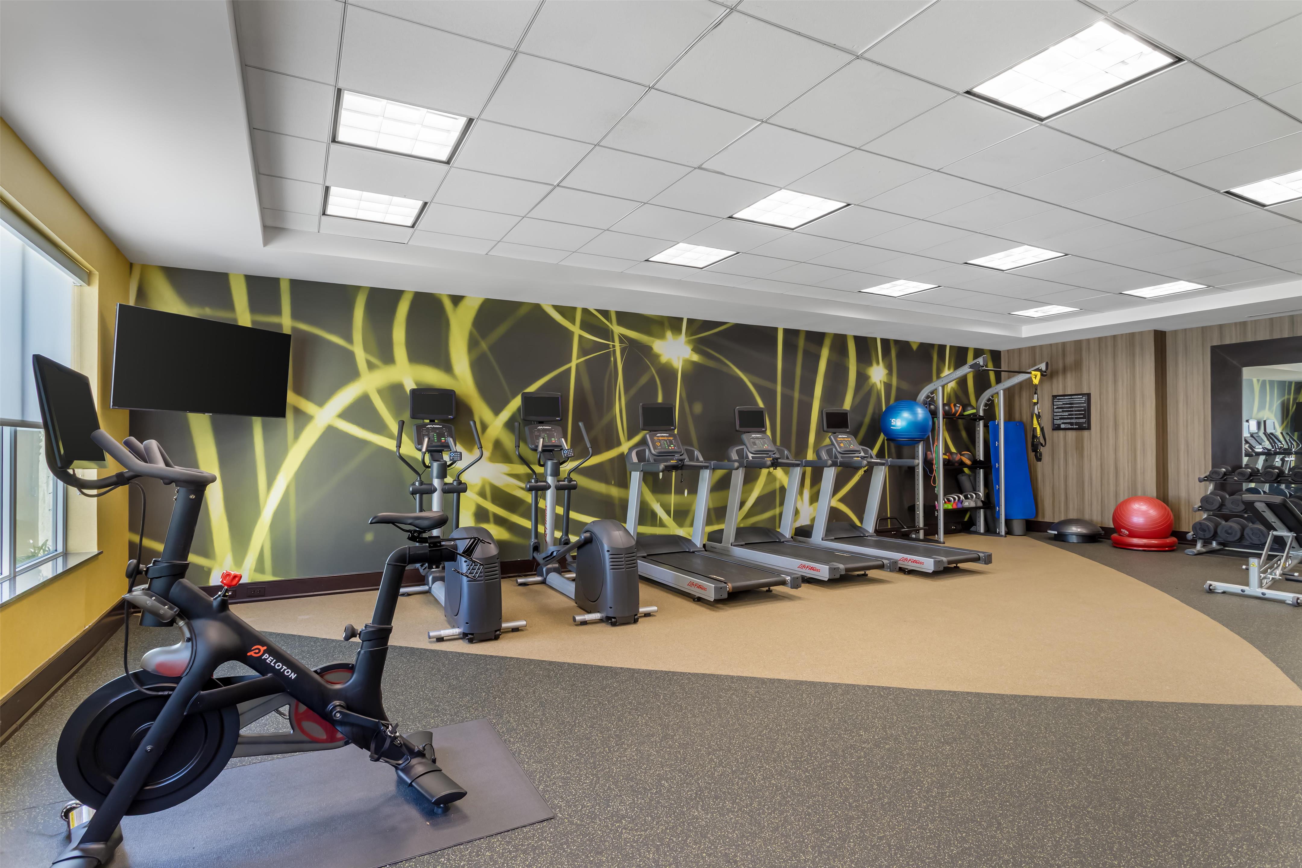 Health club fitness center gym | Hilton Garden Inn Houston NW America Plaza