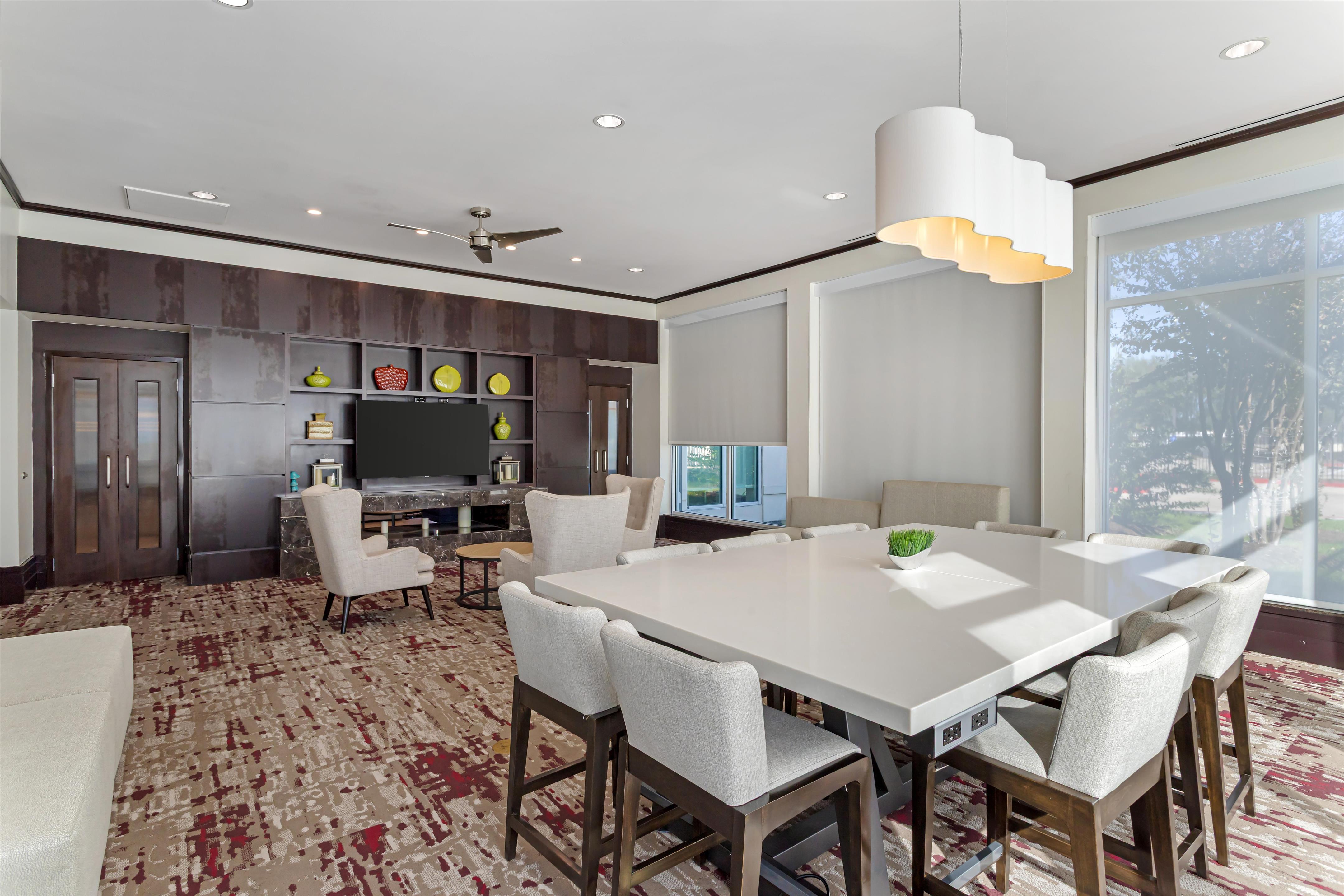 Meeting Room | Hilton Garden Inn Houston NW America Plaza