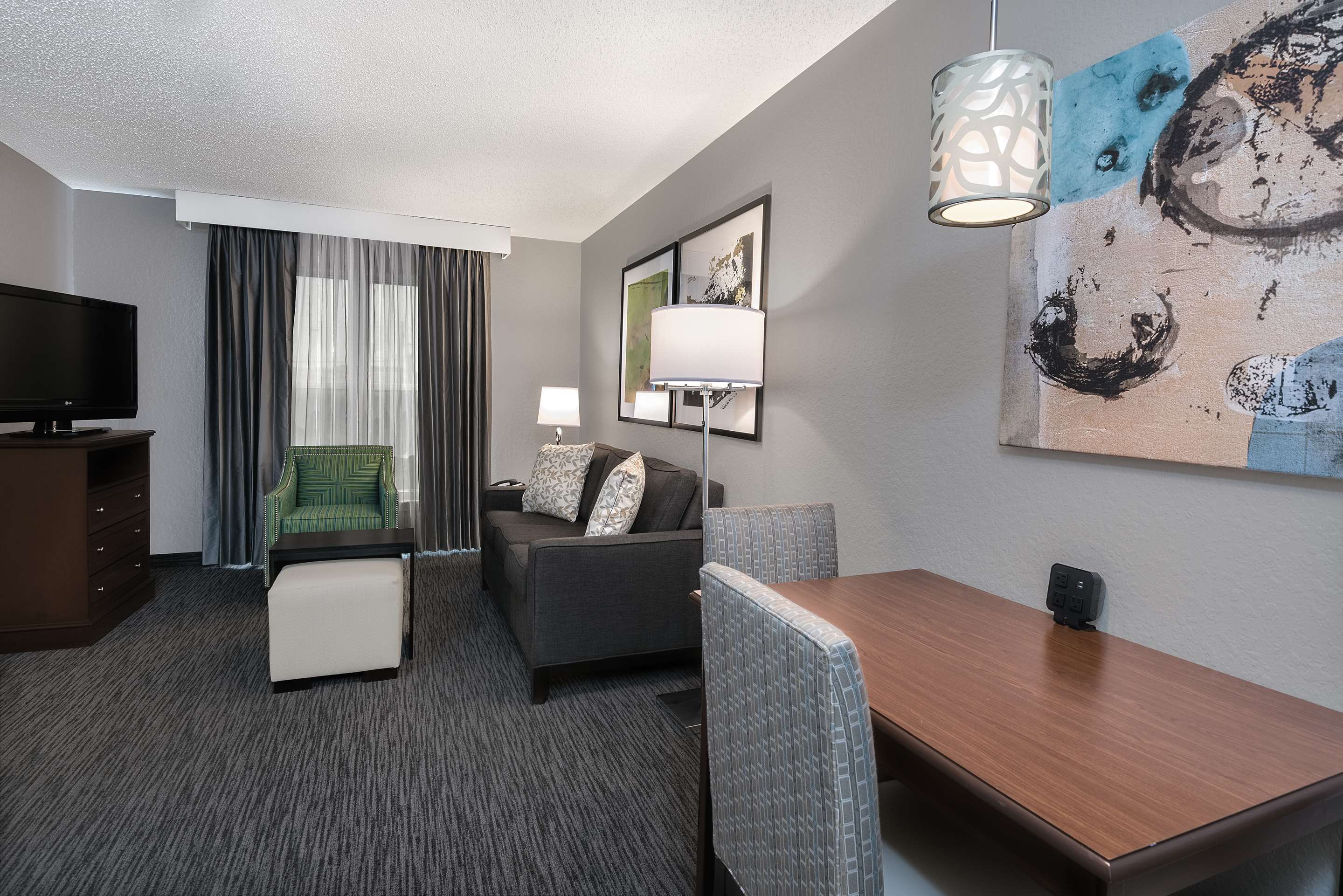 Guest room