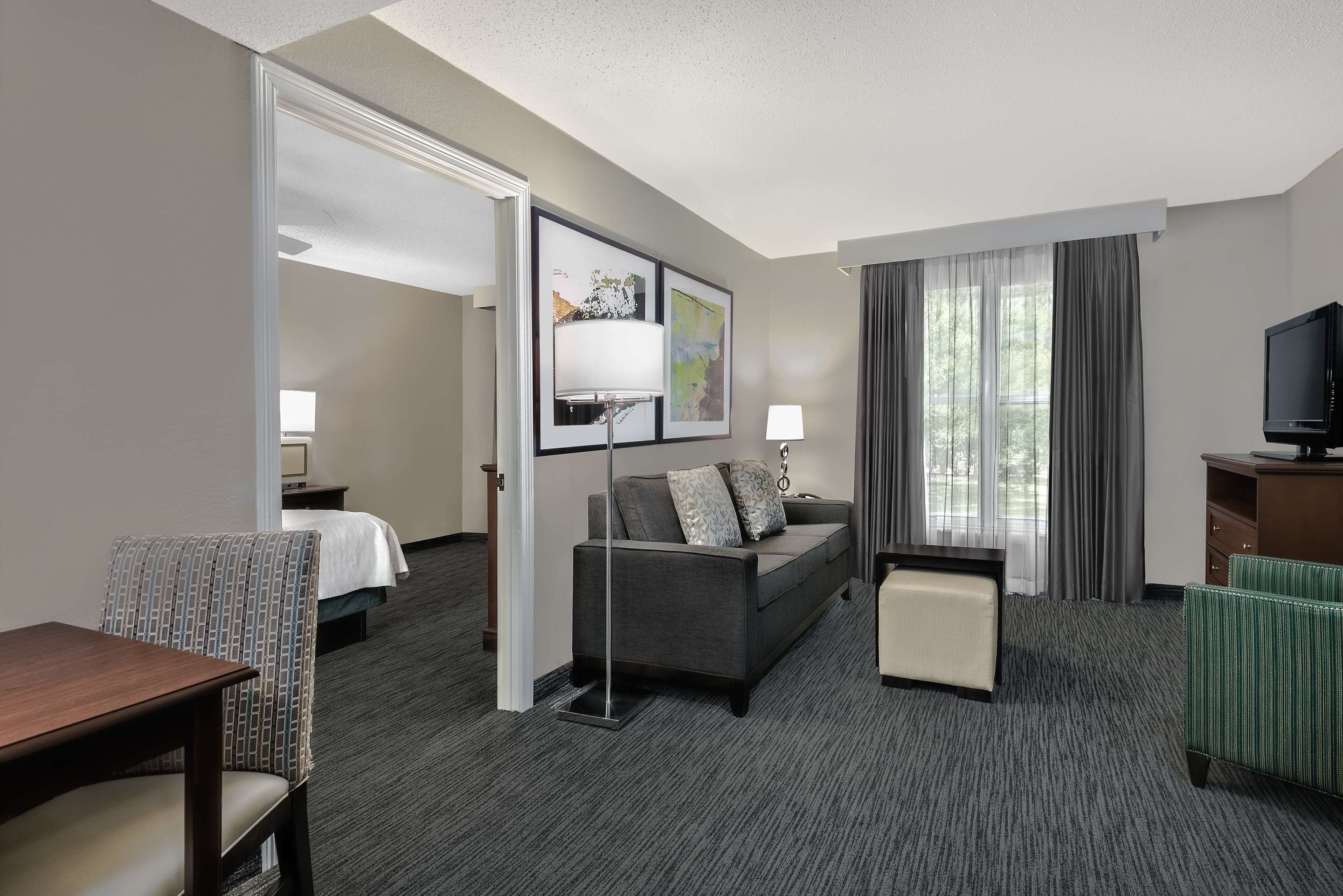 Guest room