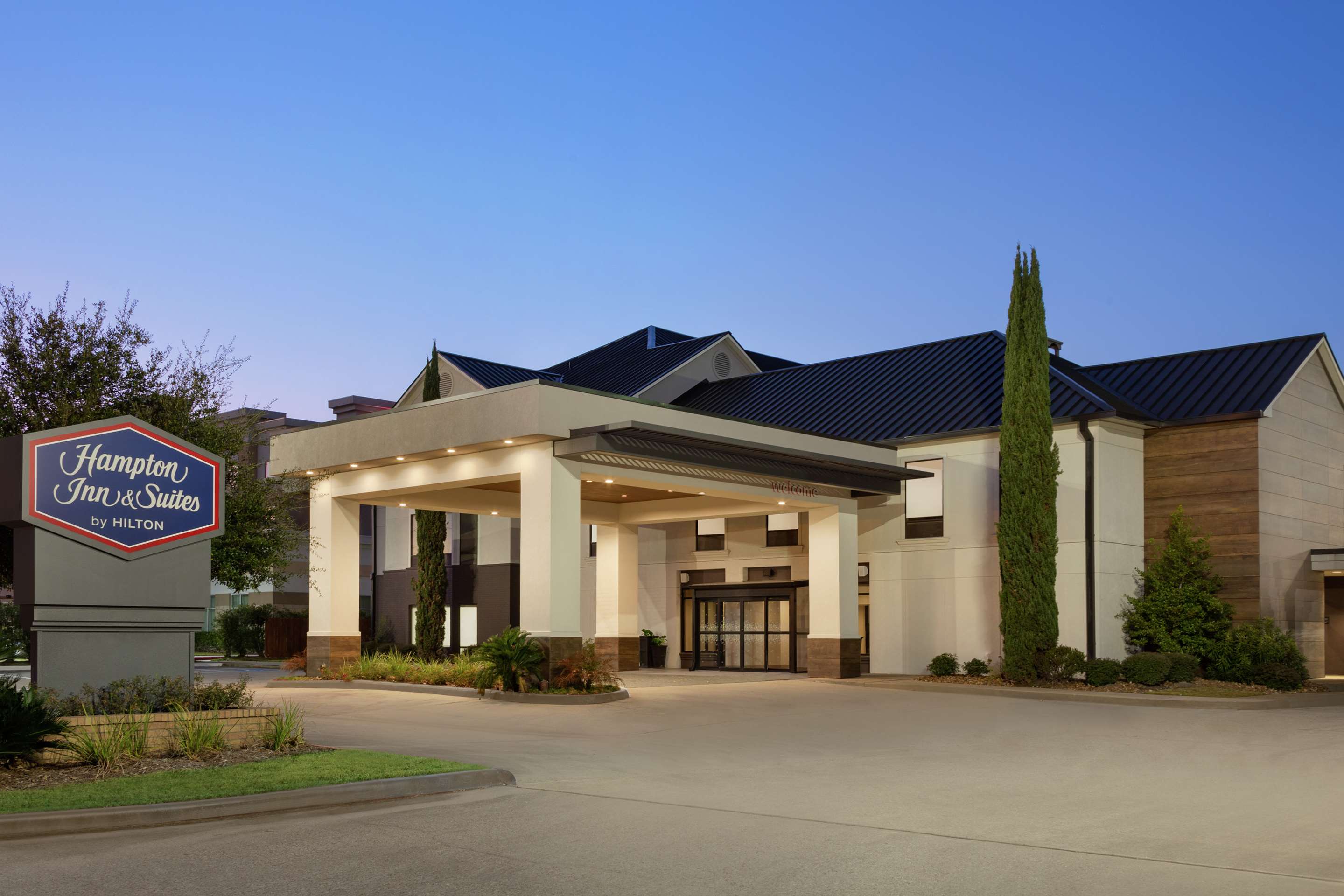 Exterior | Hampton Inn & Suites Houston-Cypress Station