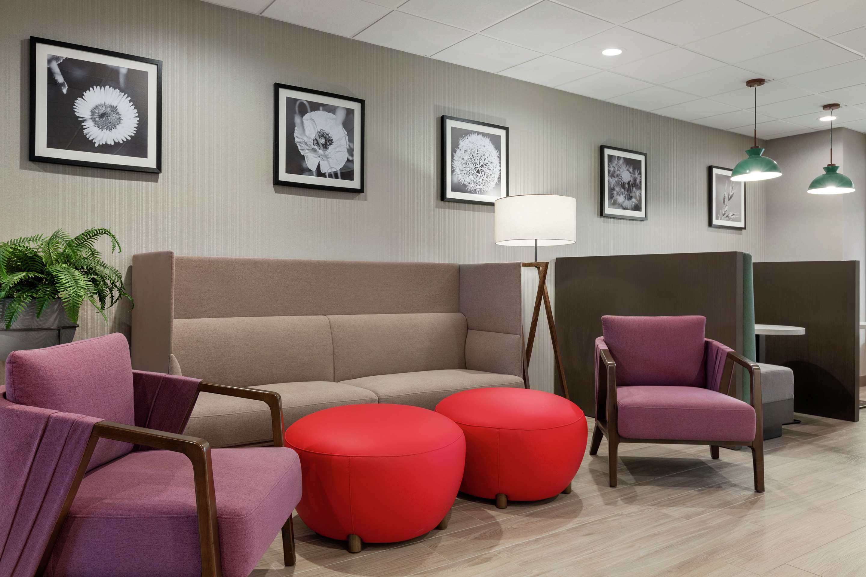 Lobby | Hampton Inn & Suites Houston-Cypress Station