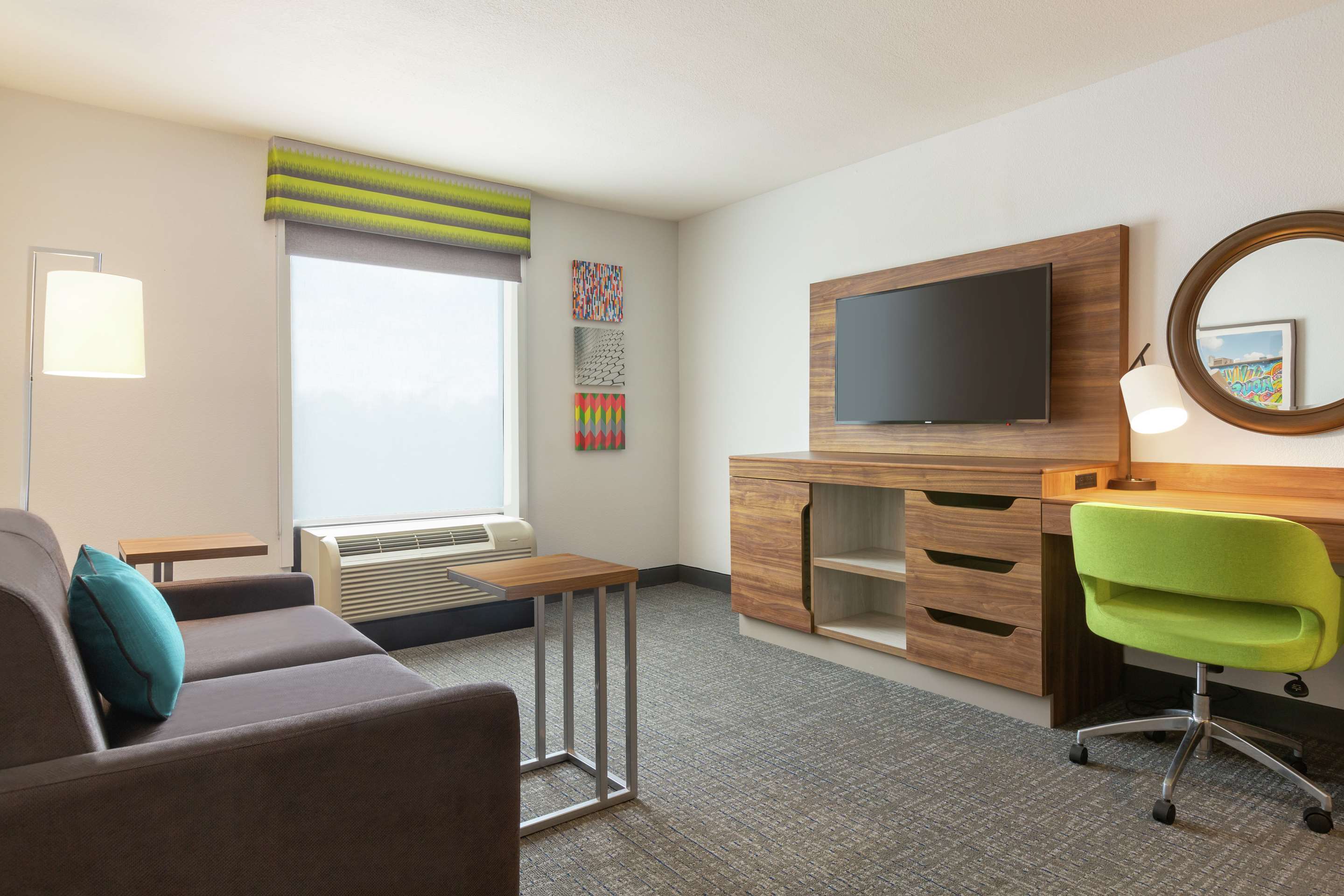 Guest room