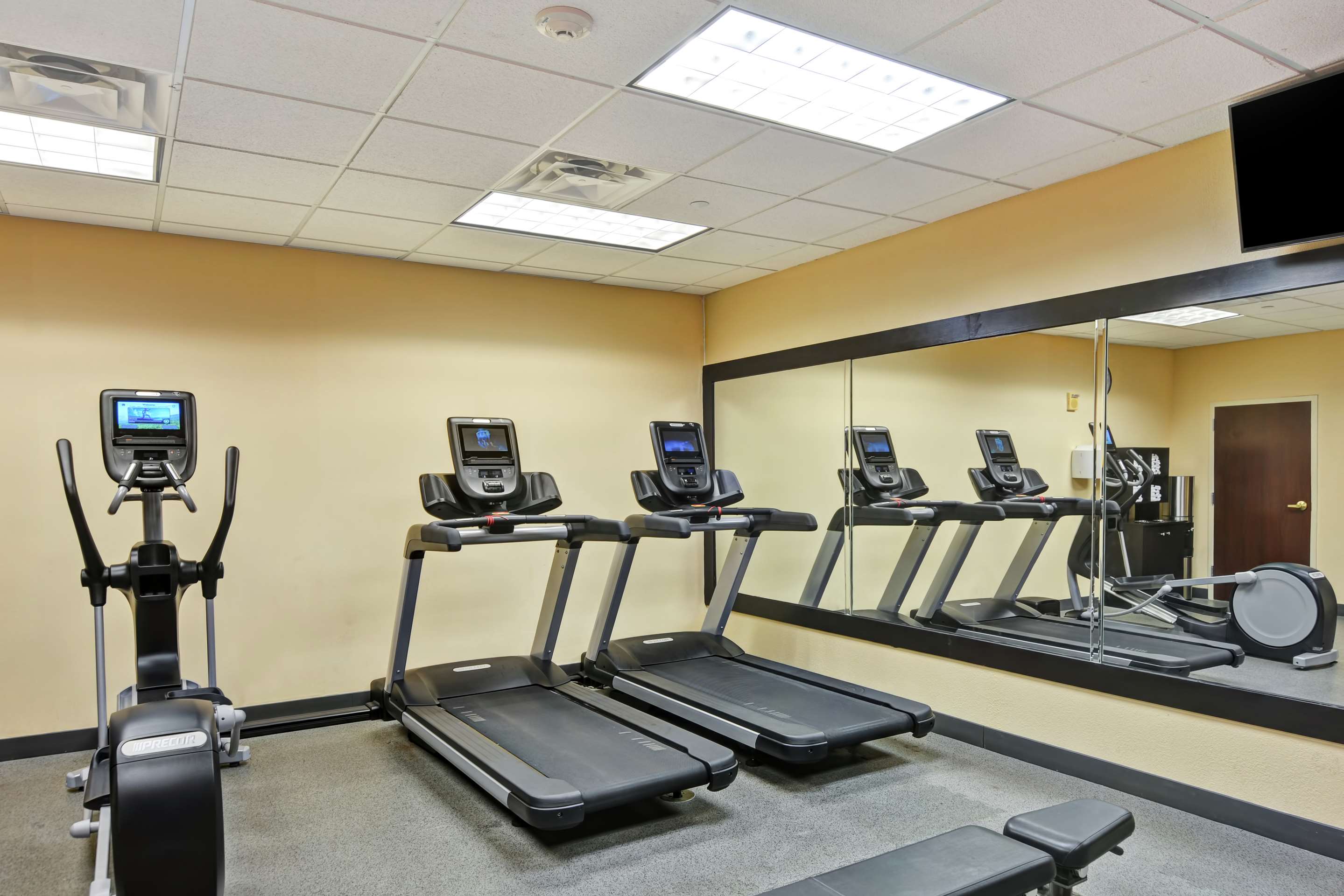 Health club fitness center gym | Homewood Suites by Hilton Houston Near the Galleria