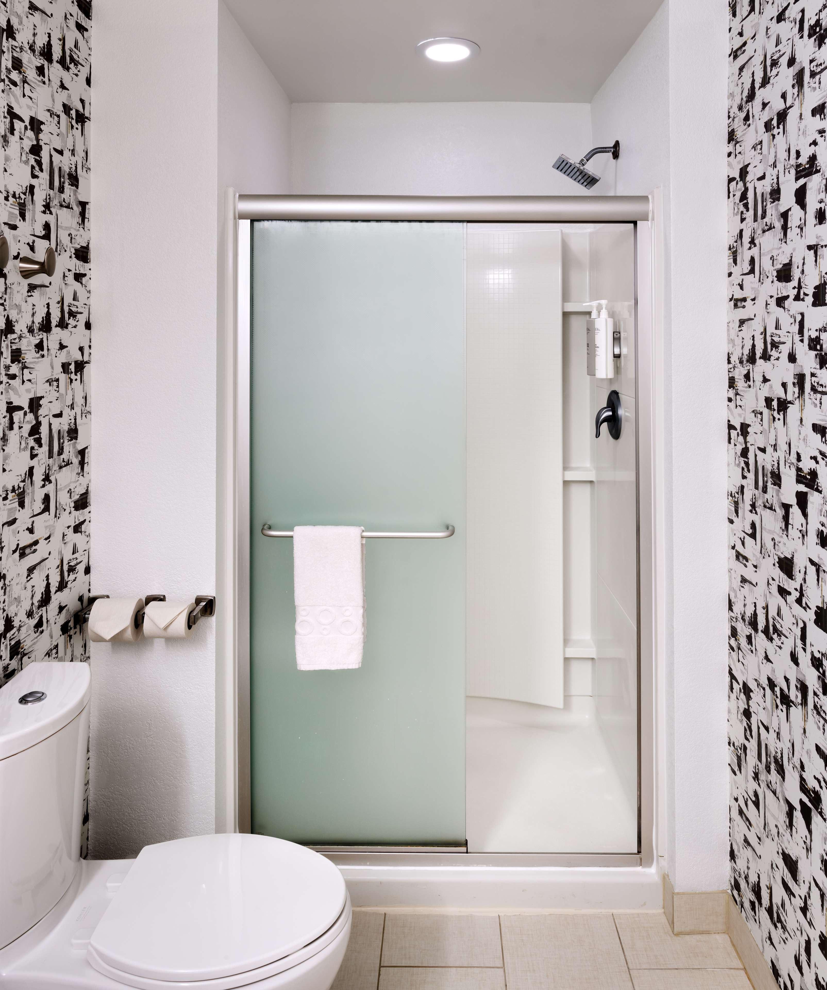 Home2 Suites by Hilton Houston/Katy - Tap to explore photos