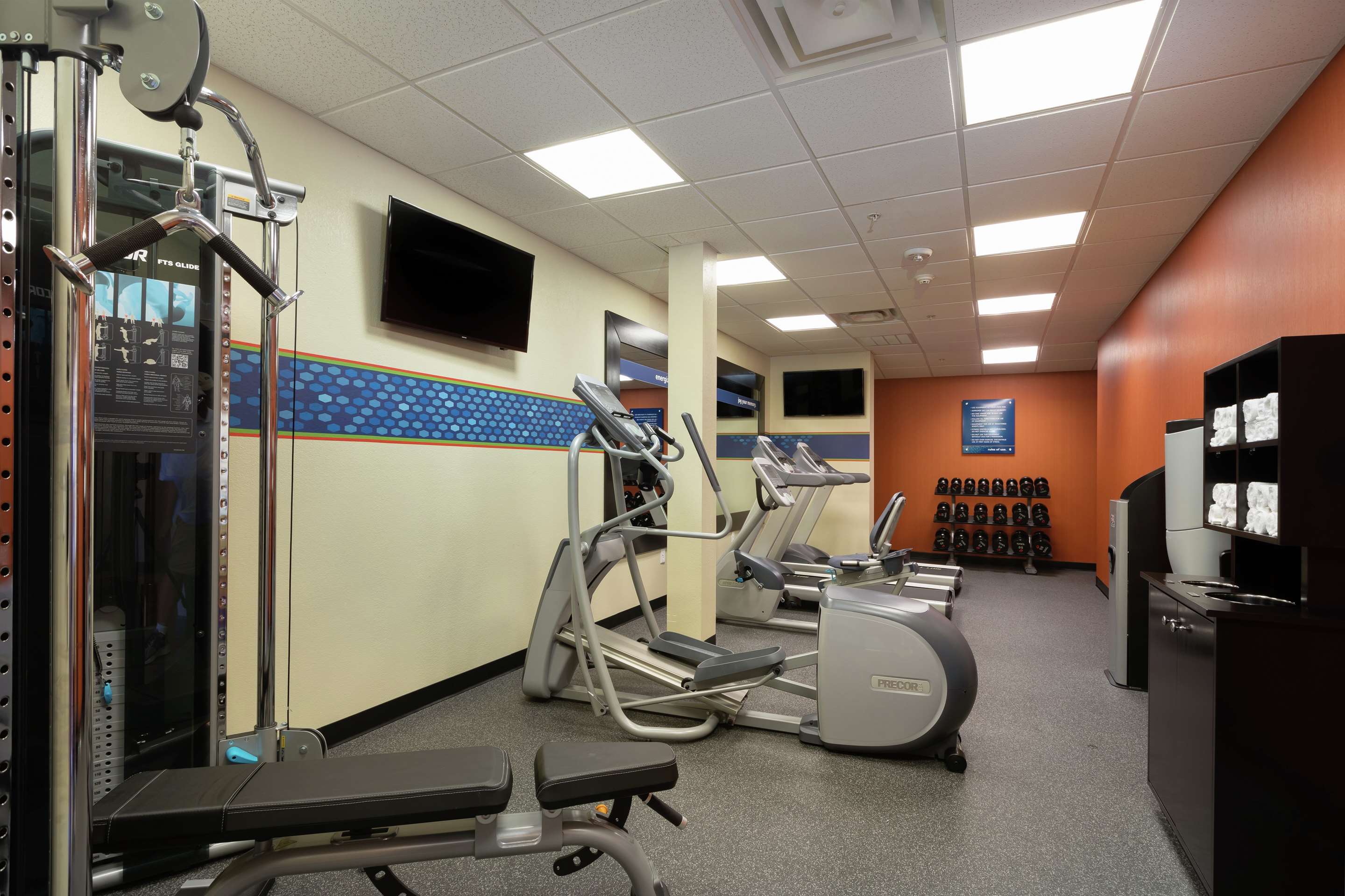 Health club fitness center gym | Hampton Inn Houston/Humble-Airport Area, TX