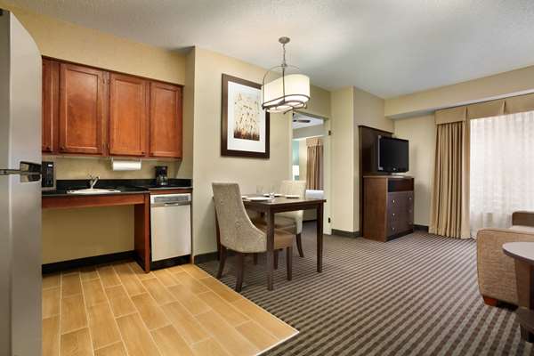  - Homewood Suites by Hilton Willowbrook Houston
