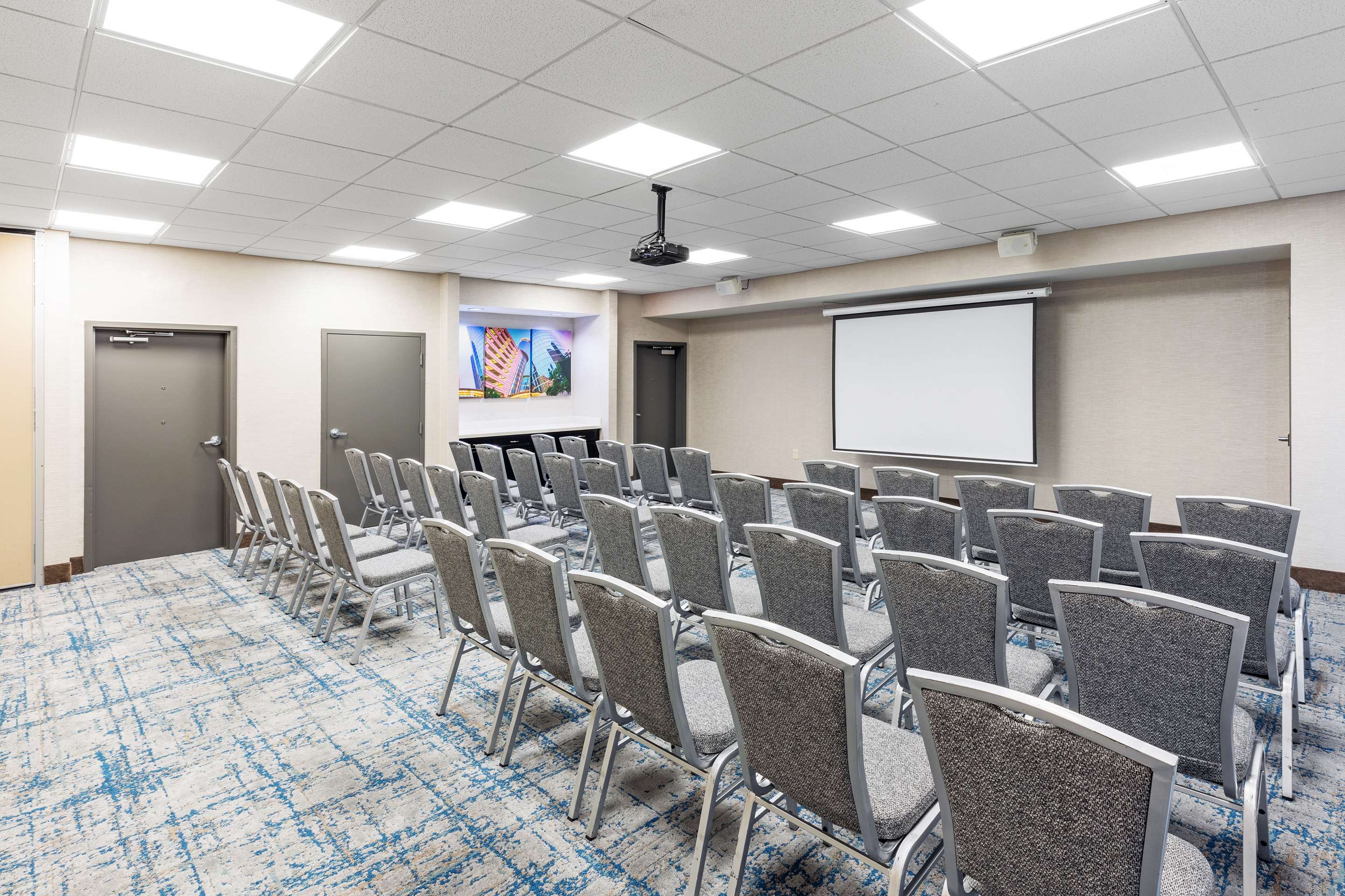 Spa | Hampton Inn & Suites Houston Heights I-10