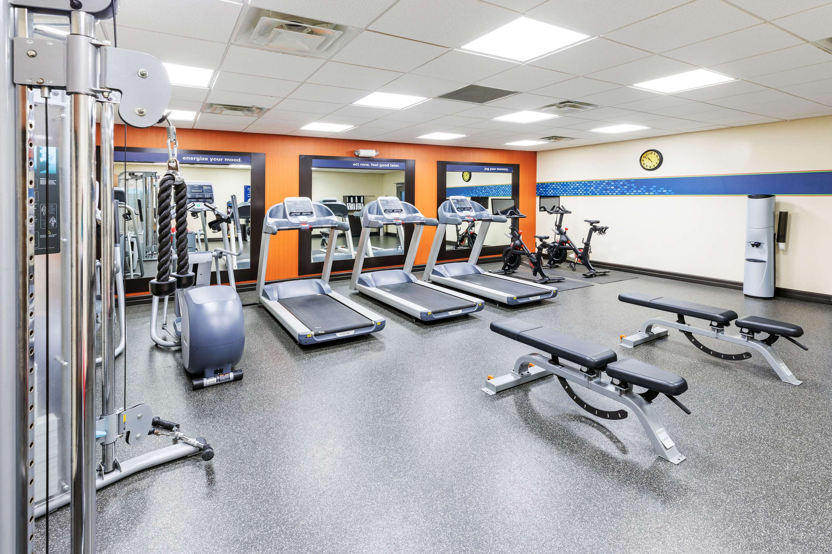 Health club fitness center gym | Hampton Inn & Suites Houston Heights I-10