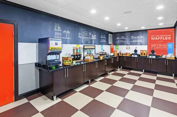 Amenities - Hampton Inn & Suites League City