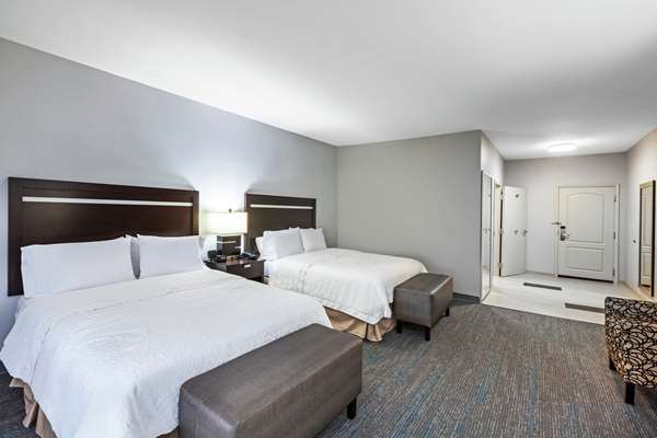  - Hampton Inn & Suites League City