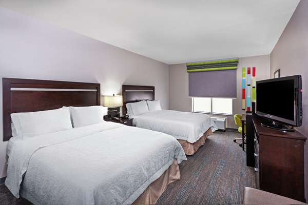  - Hampton Inn & Suites League City