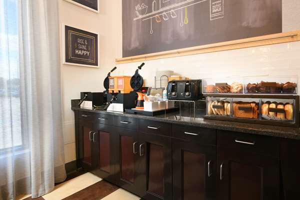 Amenities - Hampton Inn & Suites Medical Center Houston