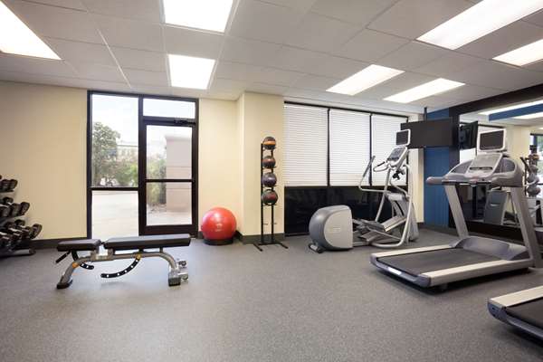 Fitness/ Exercise Room - Hampton Inn Brookhollow Houston
