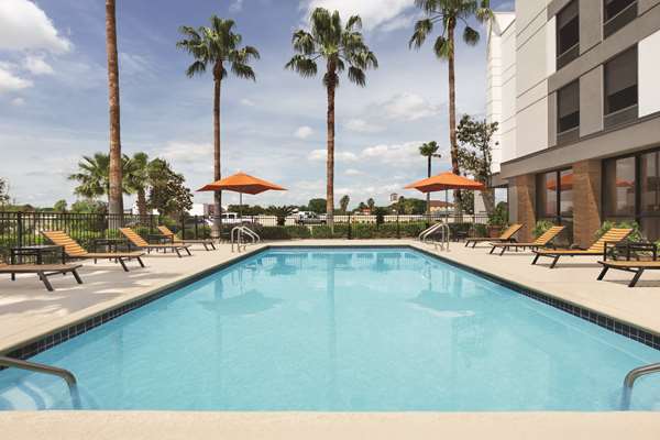 Pool - Hampton Inn Brookhollow Houston