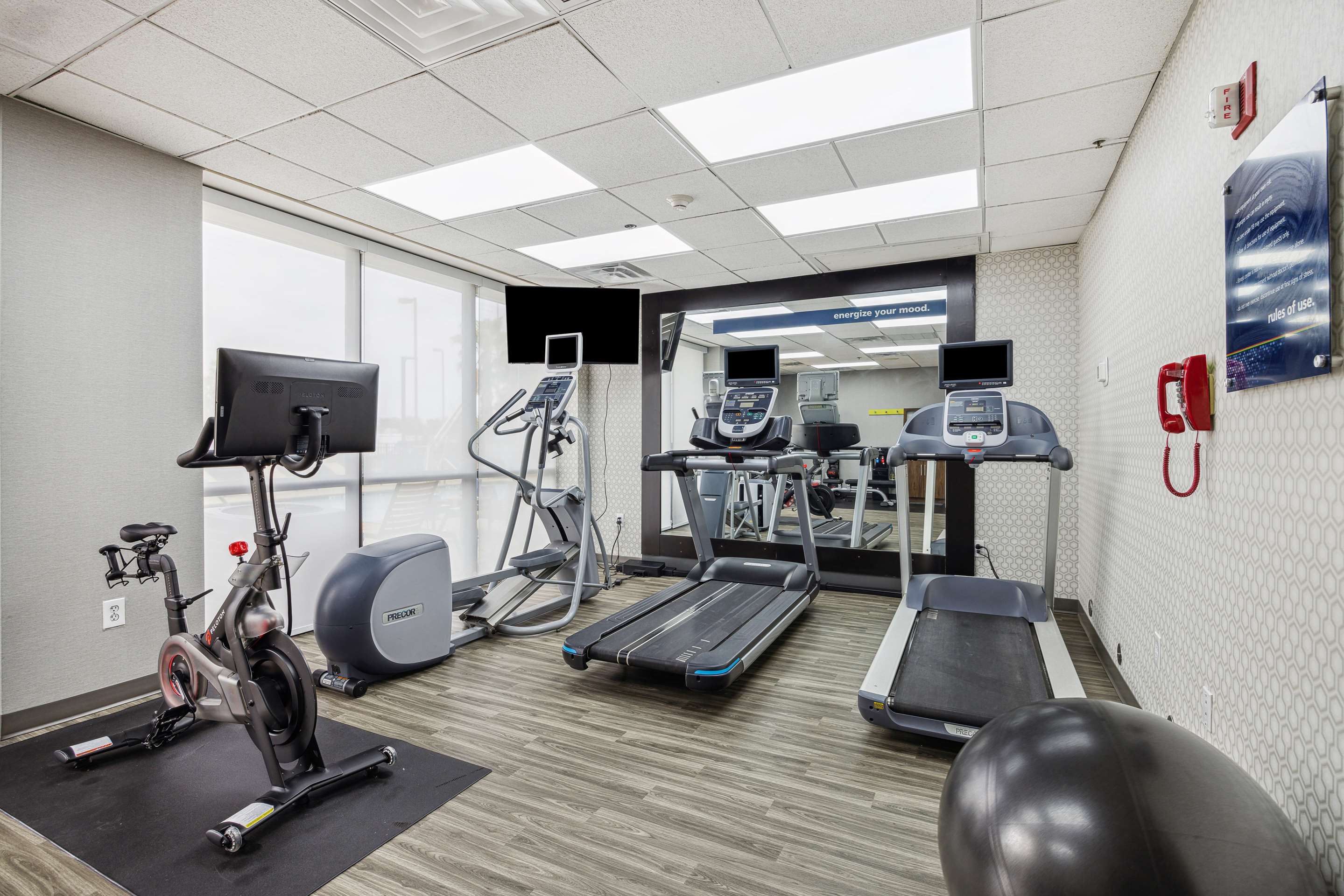 Health club fitness center gym | Hampton Inn Houston-Brookhollow