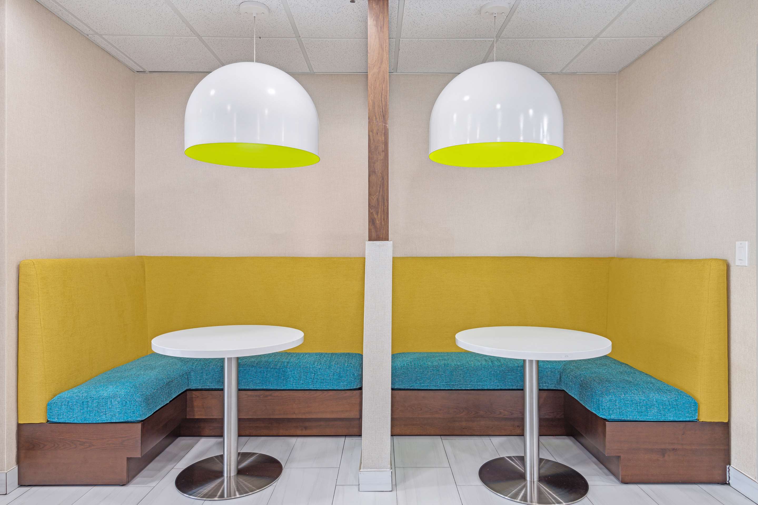 Restaurant | Hampton Inn Houston-Brookhollow