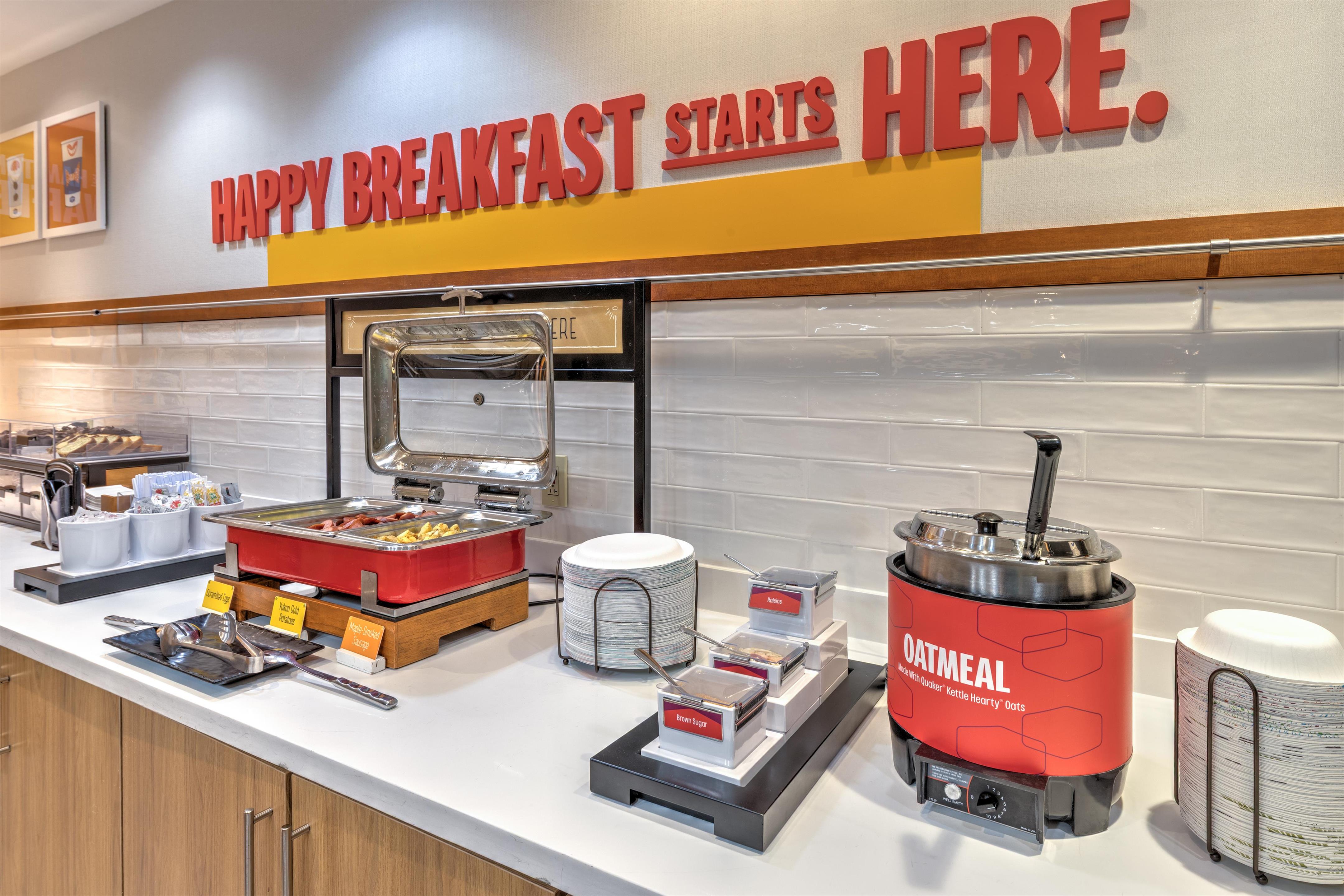 Breakfast Area | Hampton Inn & Suites Houston/Pasadena