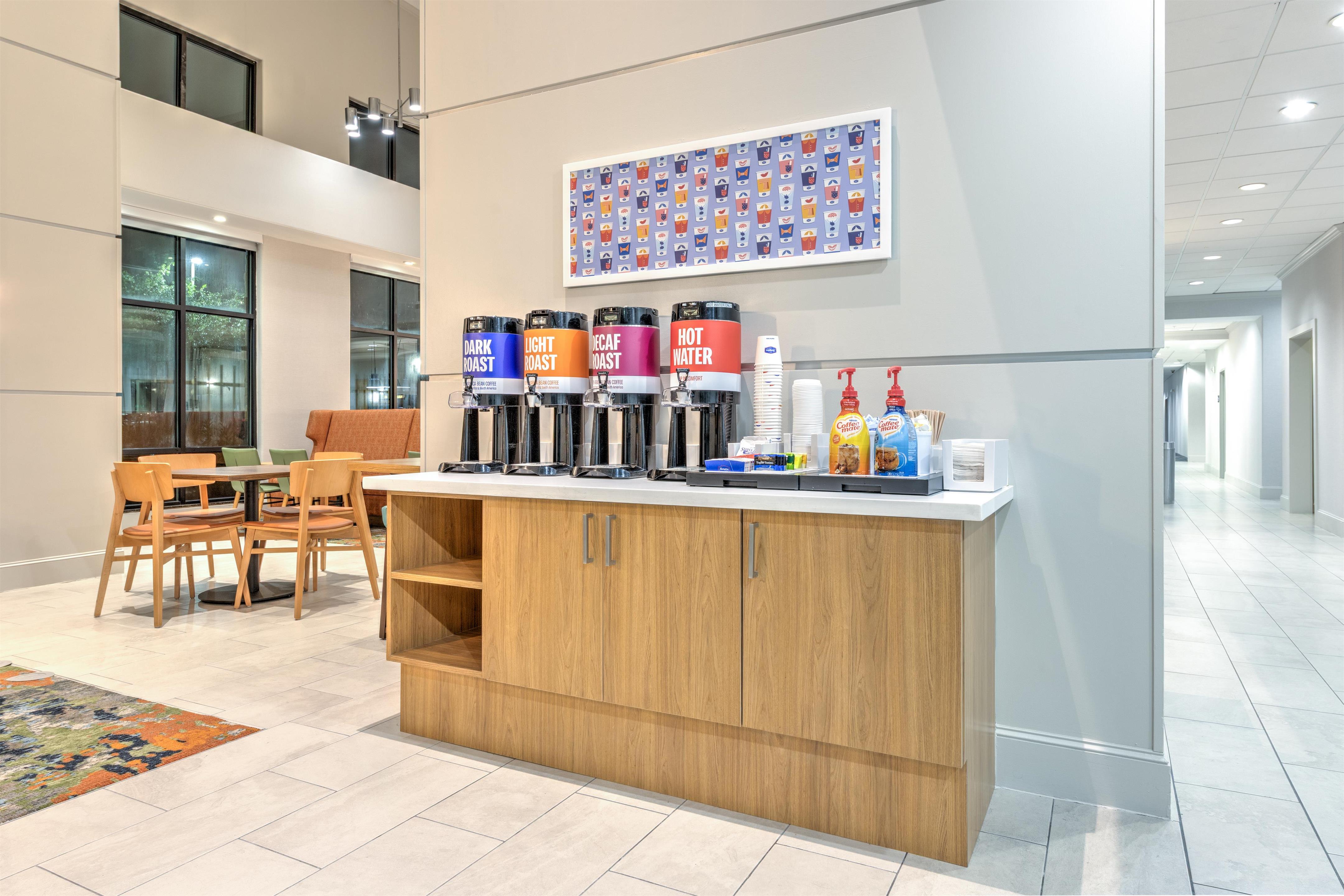 Restaurant | Hampton Inn & Suites Houston/Pasadena