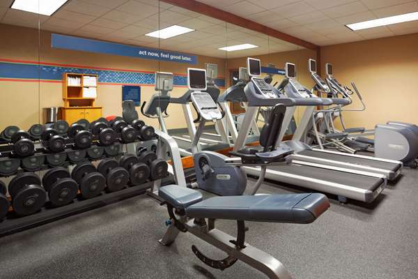 Fitness/ Exercise Room - Hampton Inn Galleria Houston