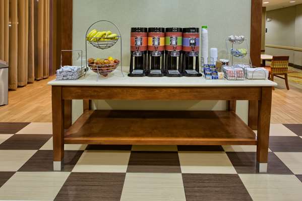 Restaurant - Hampton Inn & Suites Rosenberg