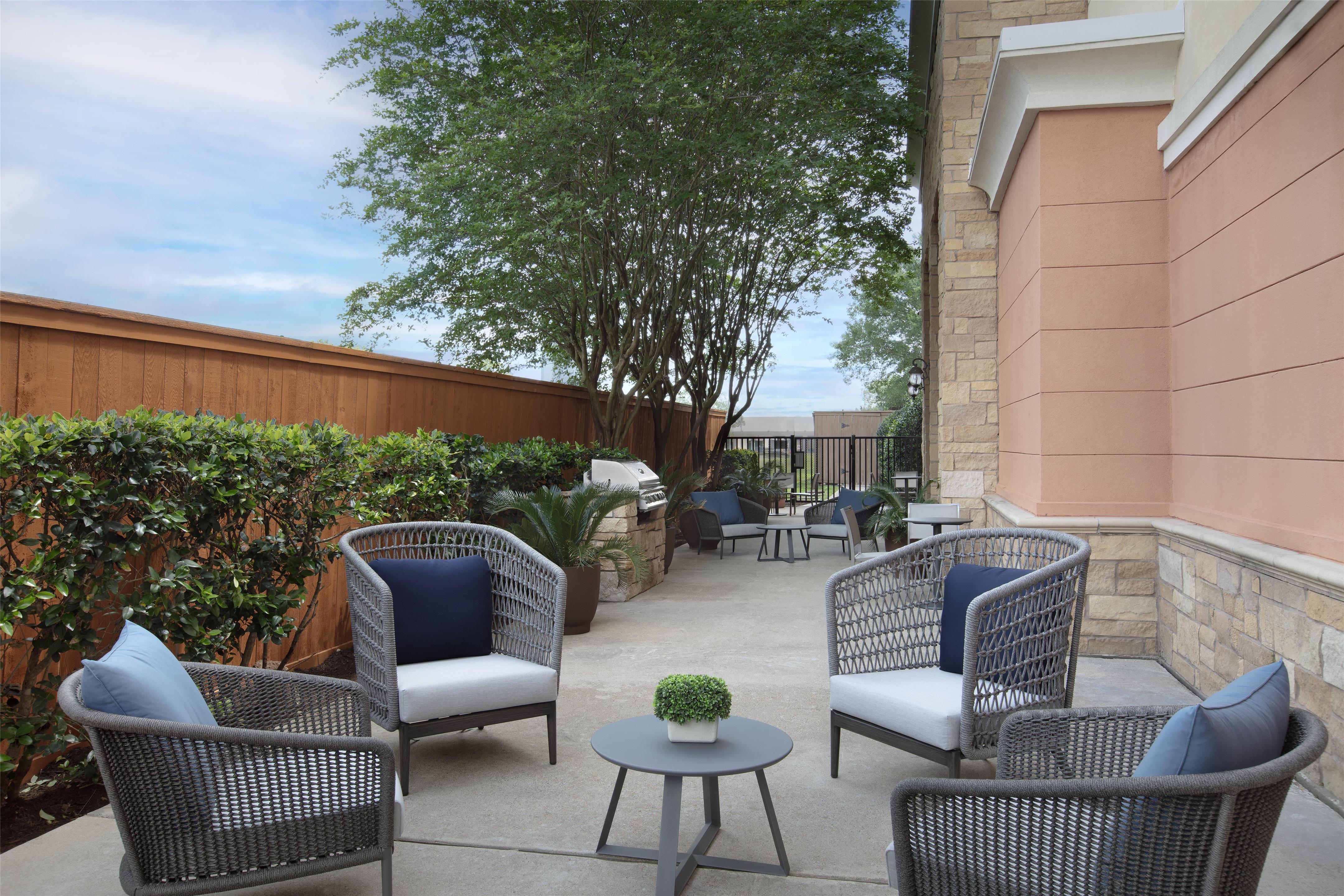 Exterior | Homewood Suites by Hilton Houston Stafford Sugar Land
