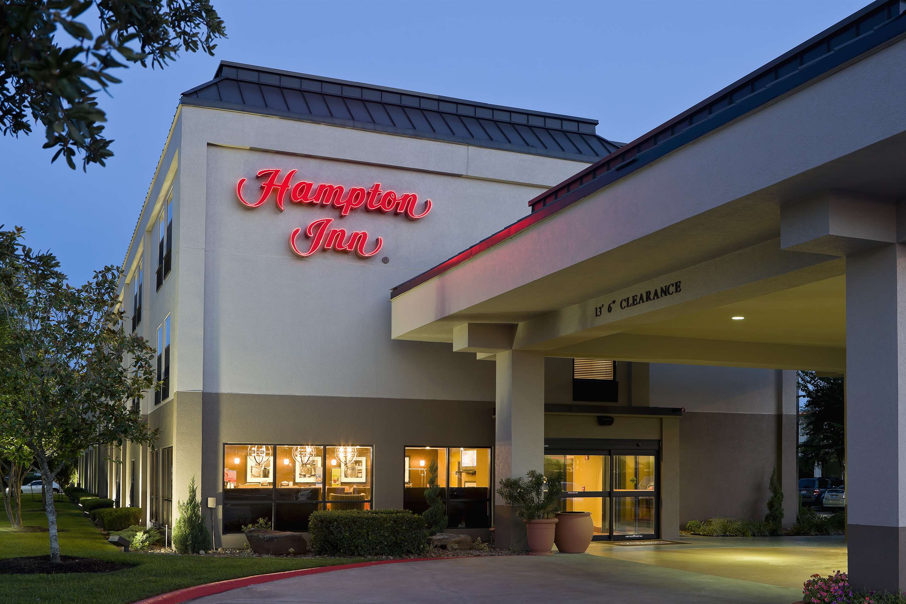 Exterior | Hampton Inn Houston/Stafford