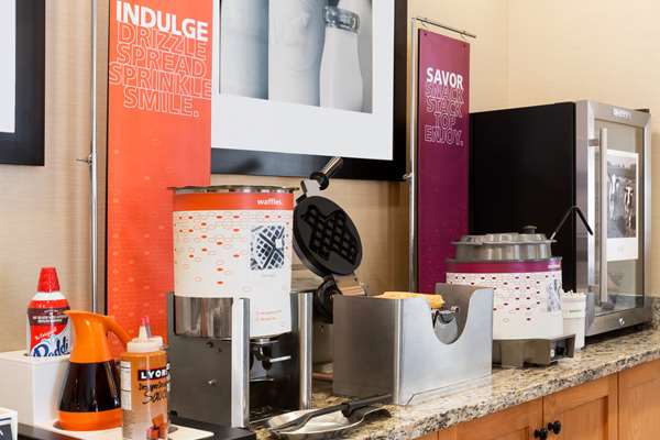 Amenities - Hampton Inn Willowbrook Houston