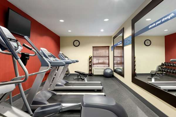 Fitness/ Exercise Room - Hampton Inn Willowbrook Houston