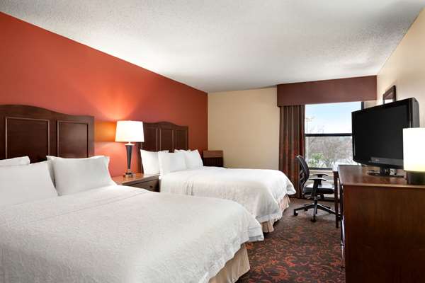  - Hampton Inn Willowbrook Houston