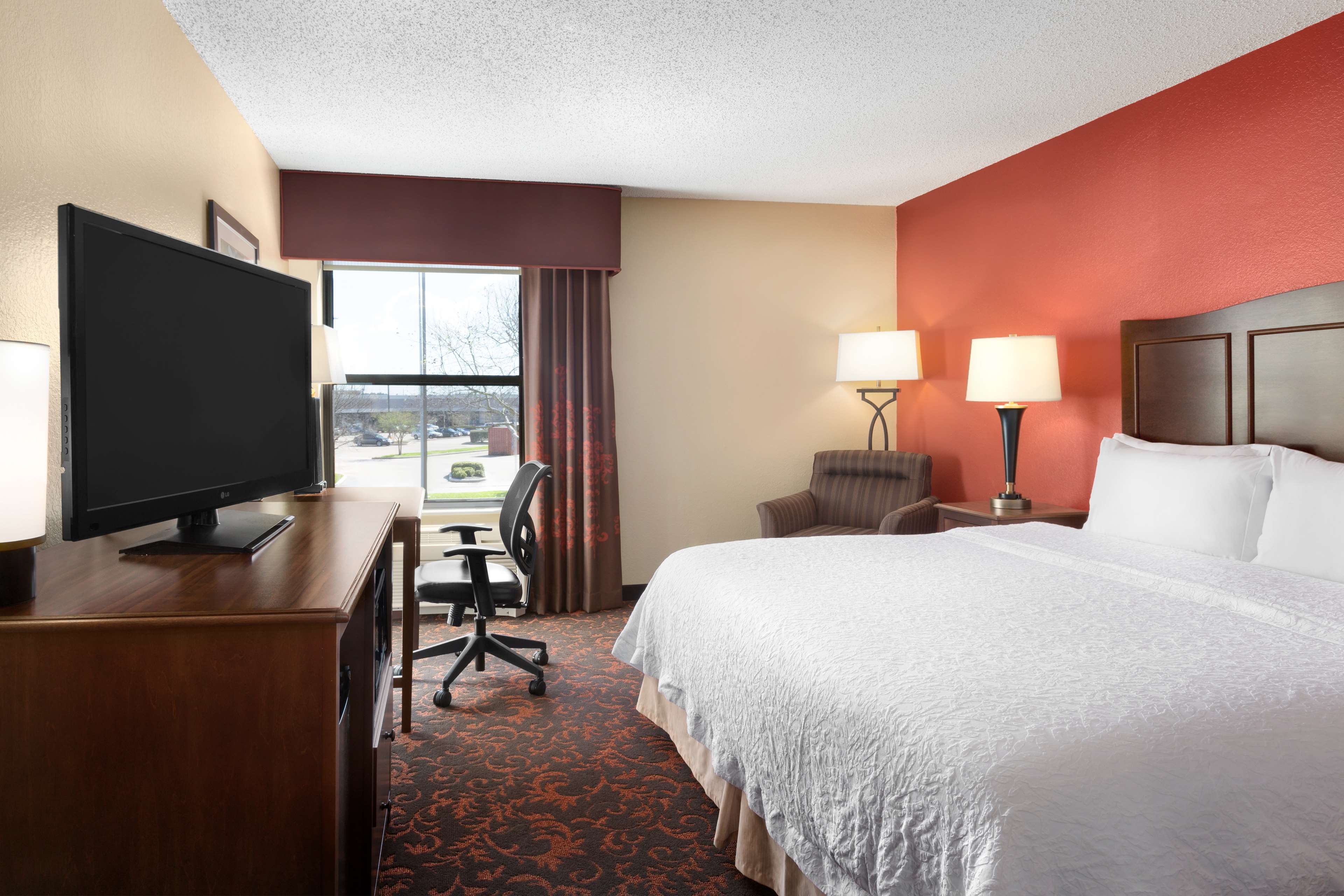 Hampton Inn Houston-Willowbrook Room Type - KING STANDARD-NON SMOKING