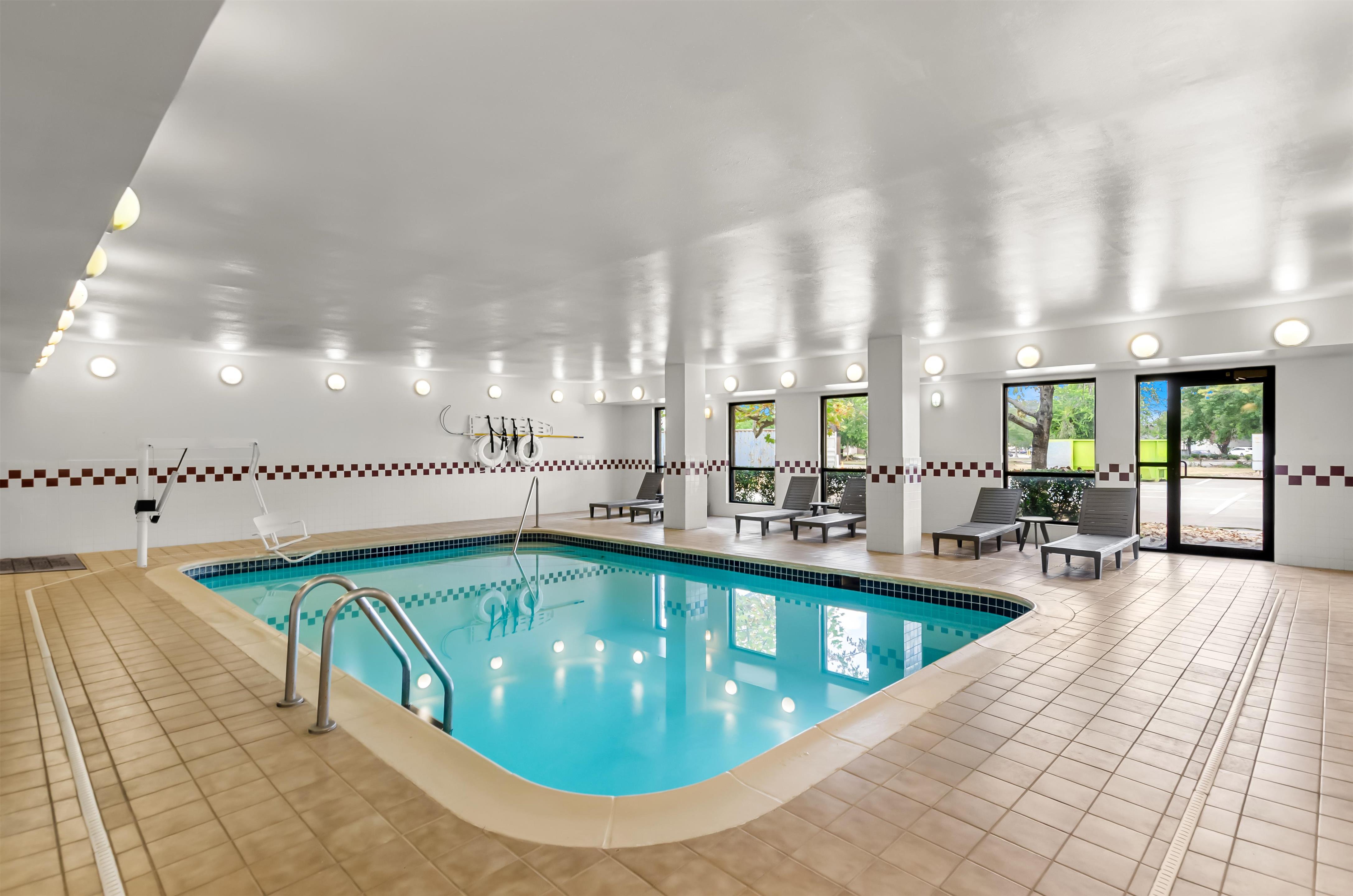 Pool | Hampton Inn Houston-Willowbrook Mall