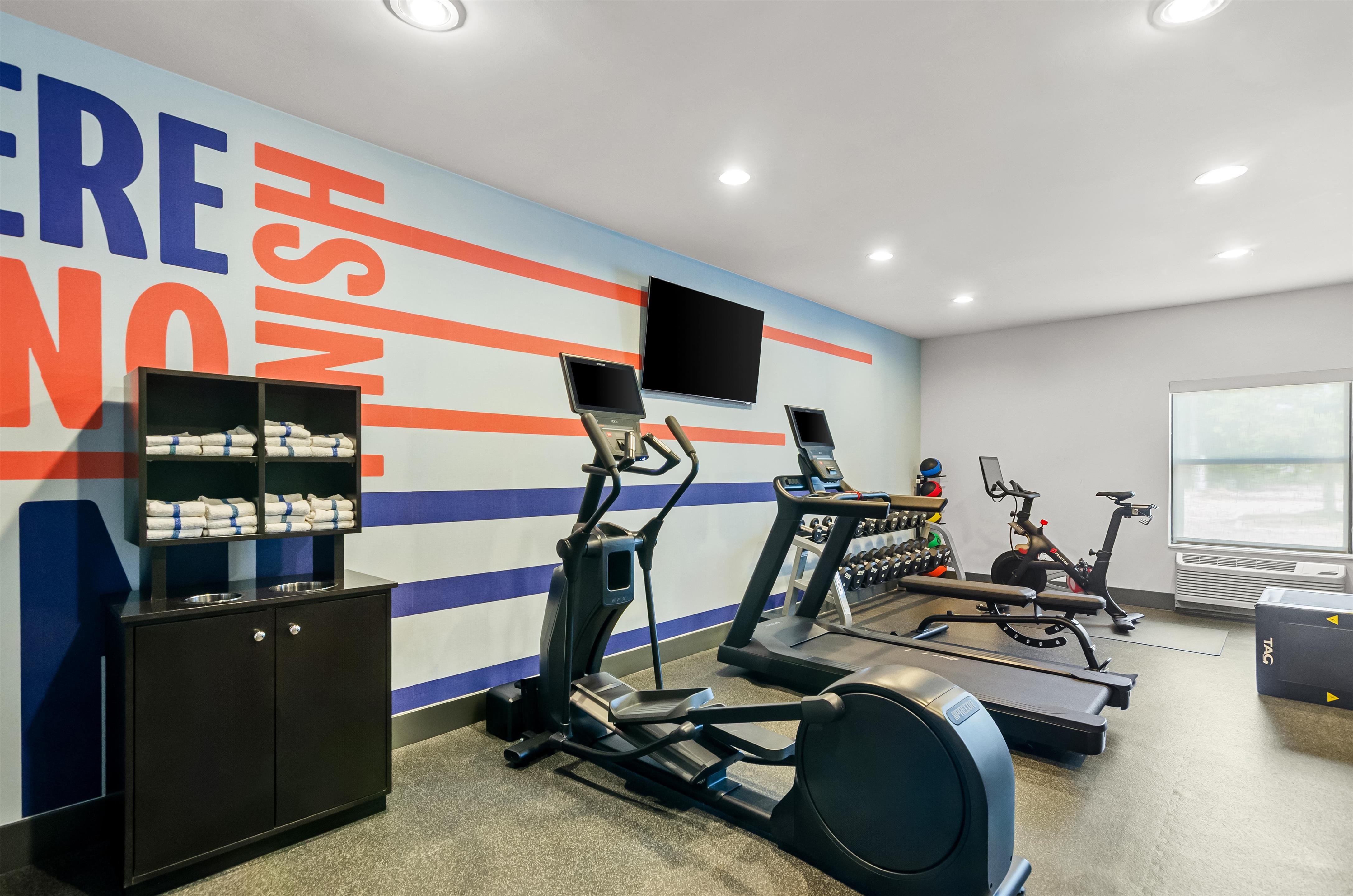 Health club fitness center gym | Hampton Inn Houston-Willowbrook Mall