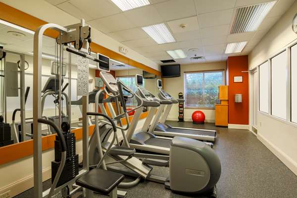 Fitness/ Exercise Room - Hilton Garden Inn Nanuet - I-87, Exit 14