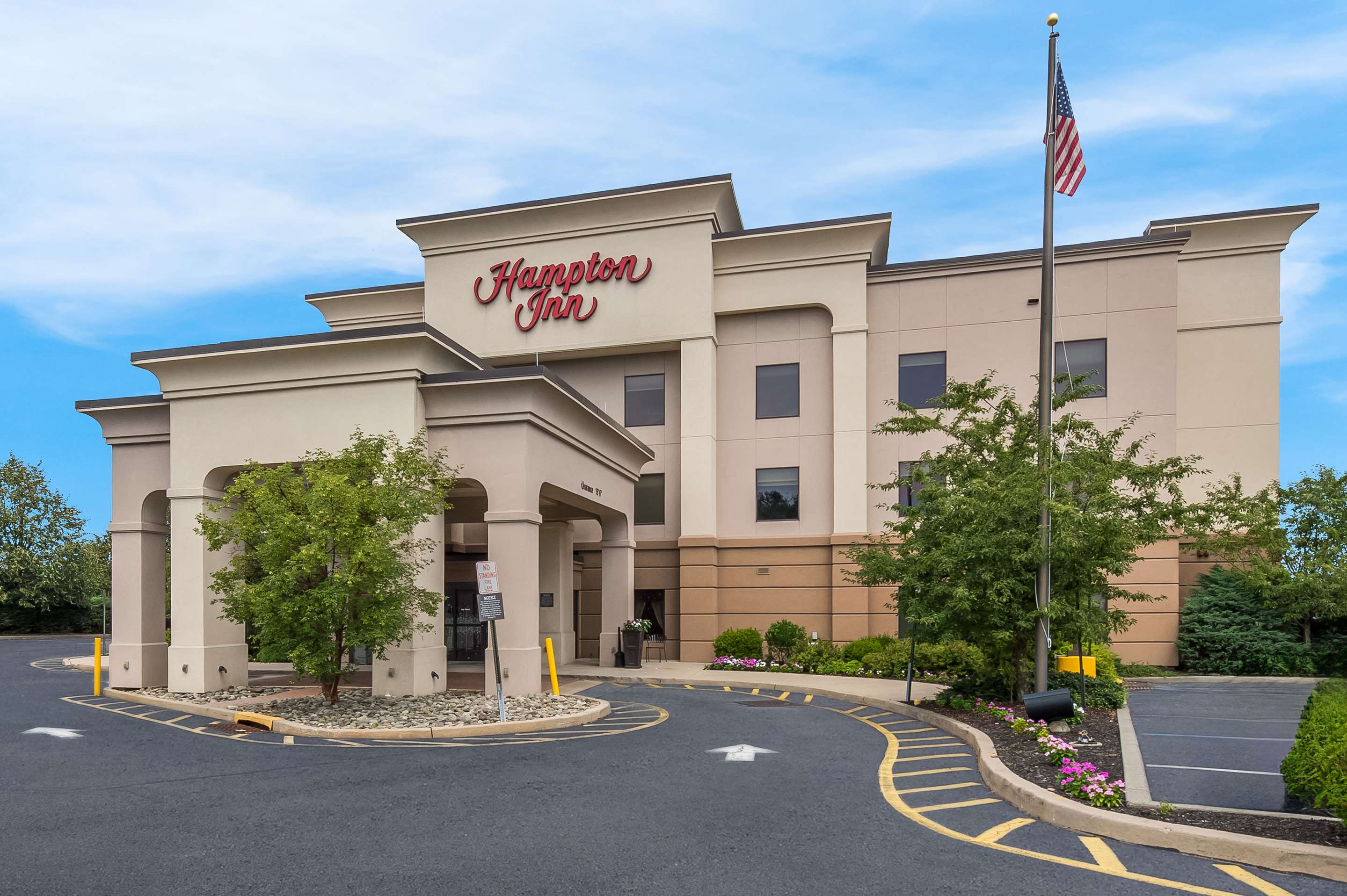 Exterior | Hampton Inn Nanuet