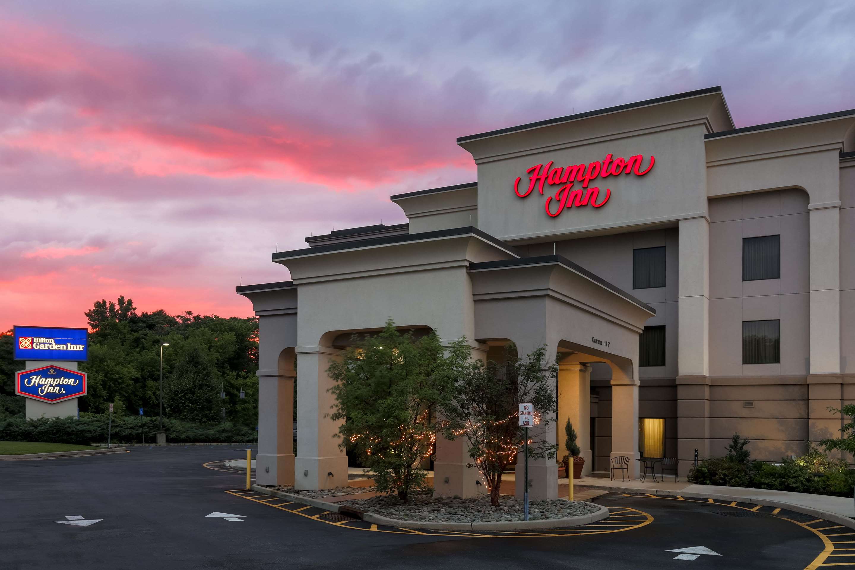 Exterior | Hampton Inn Nanuet