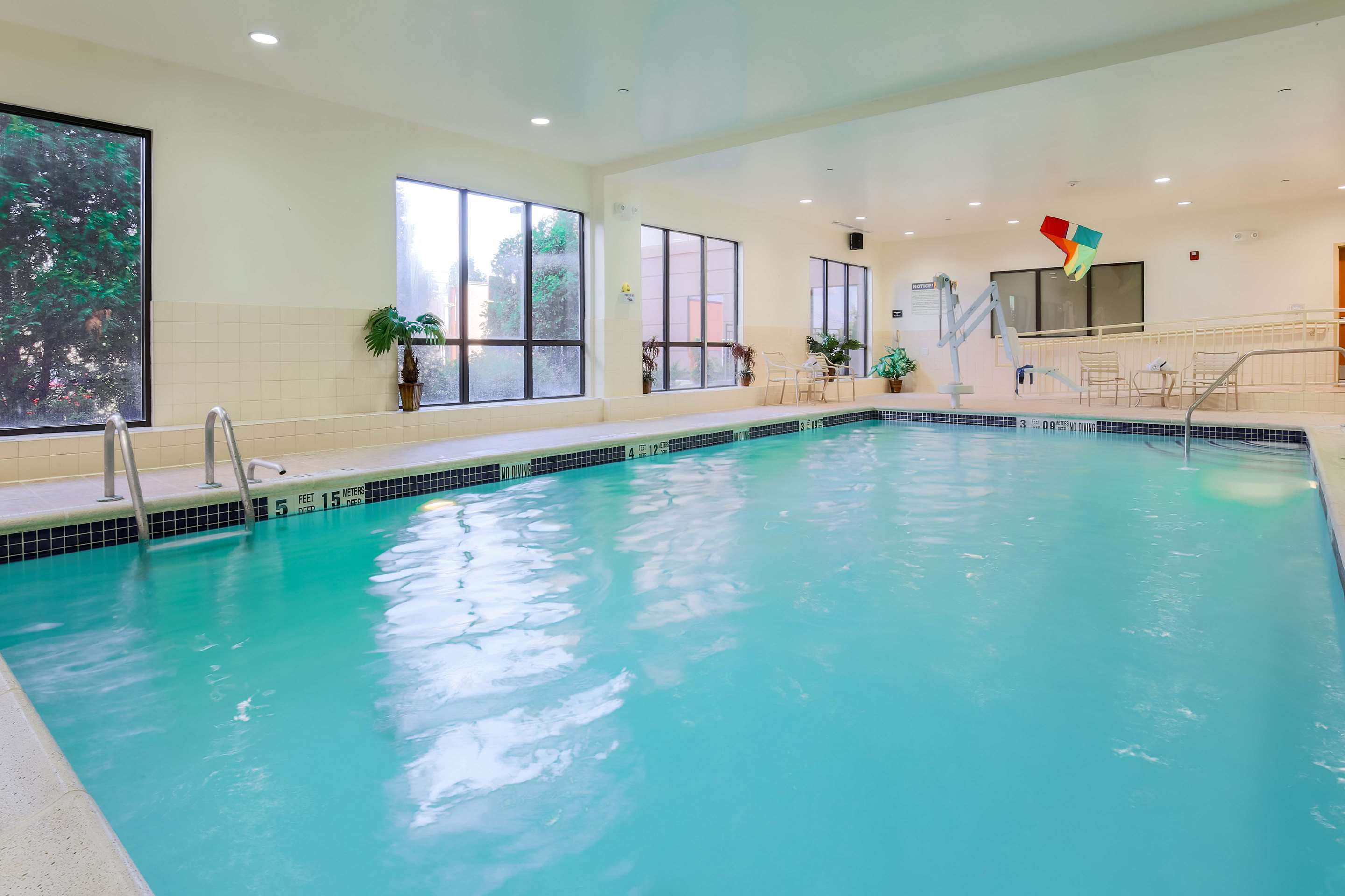 Pool | Hampton Inn Nanuet