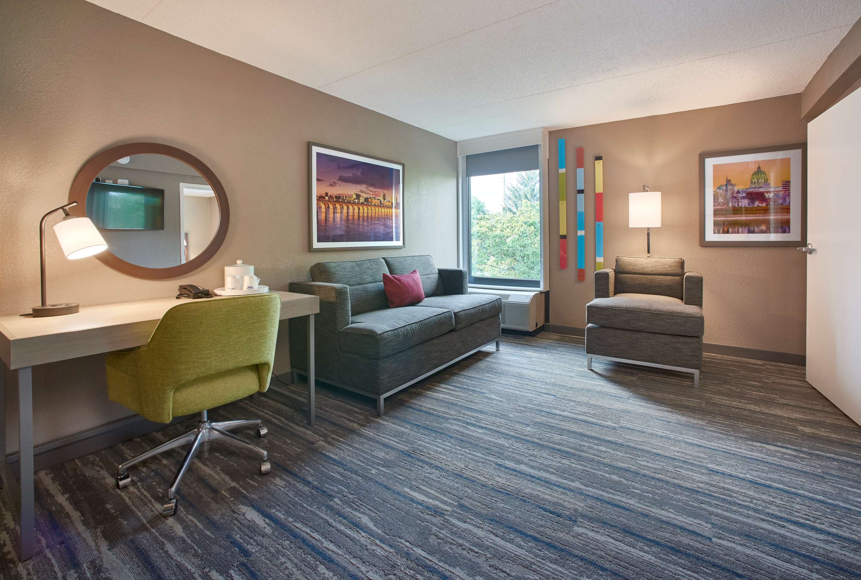 Guest room