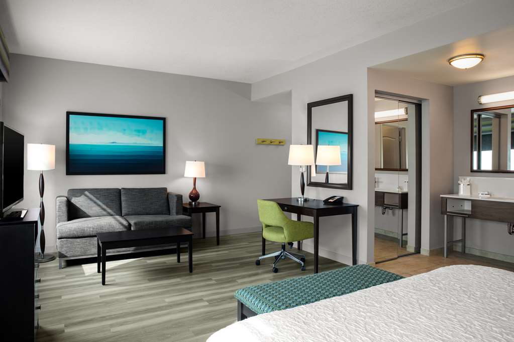 Hampton Inn & Suites Miami-South/Homestead - Tap to explore photos