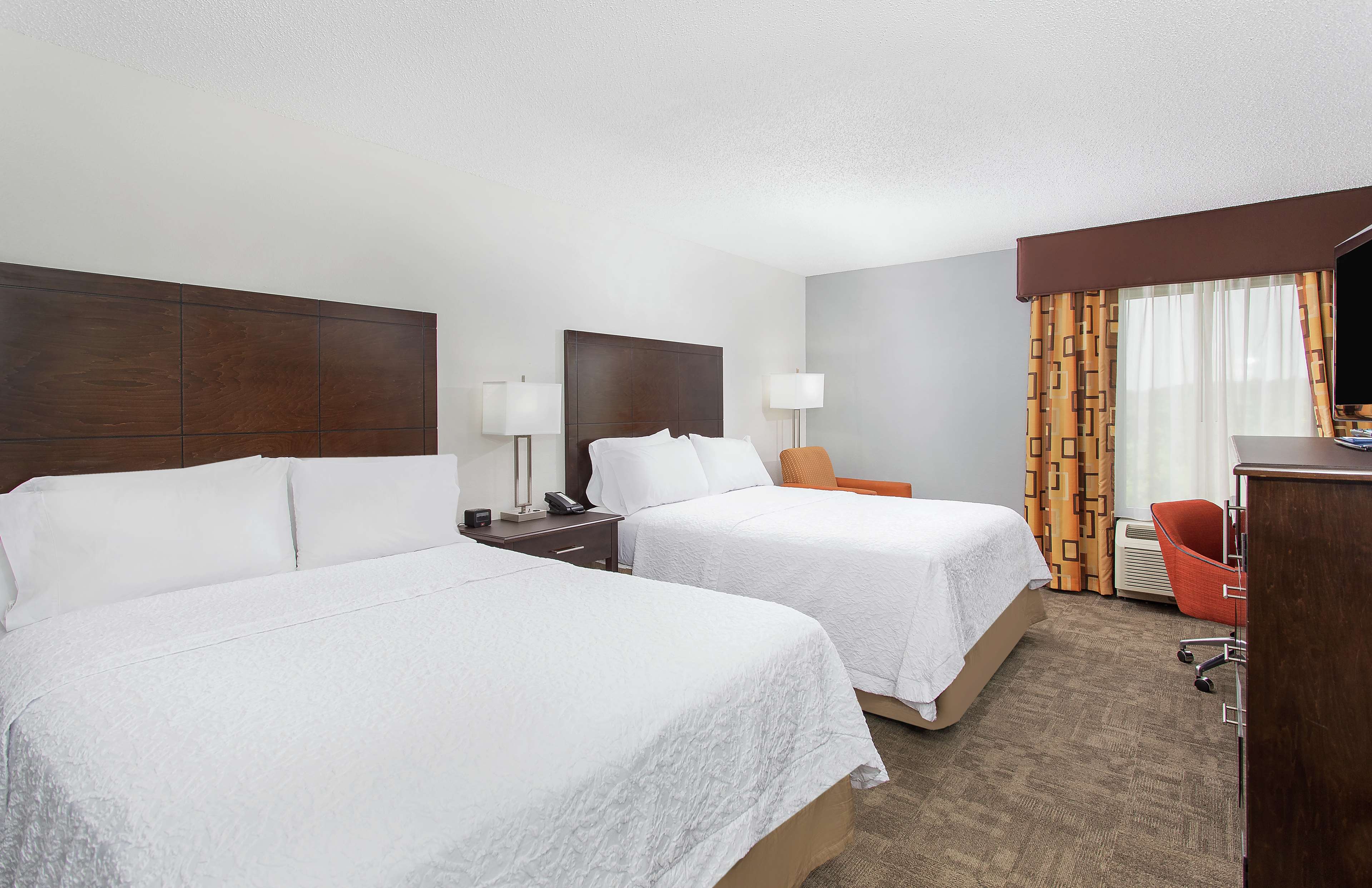 Hampton Inn by Hilton Cullman Room Type - 2 QUEEN BEDS NONSMOKING