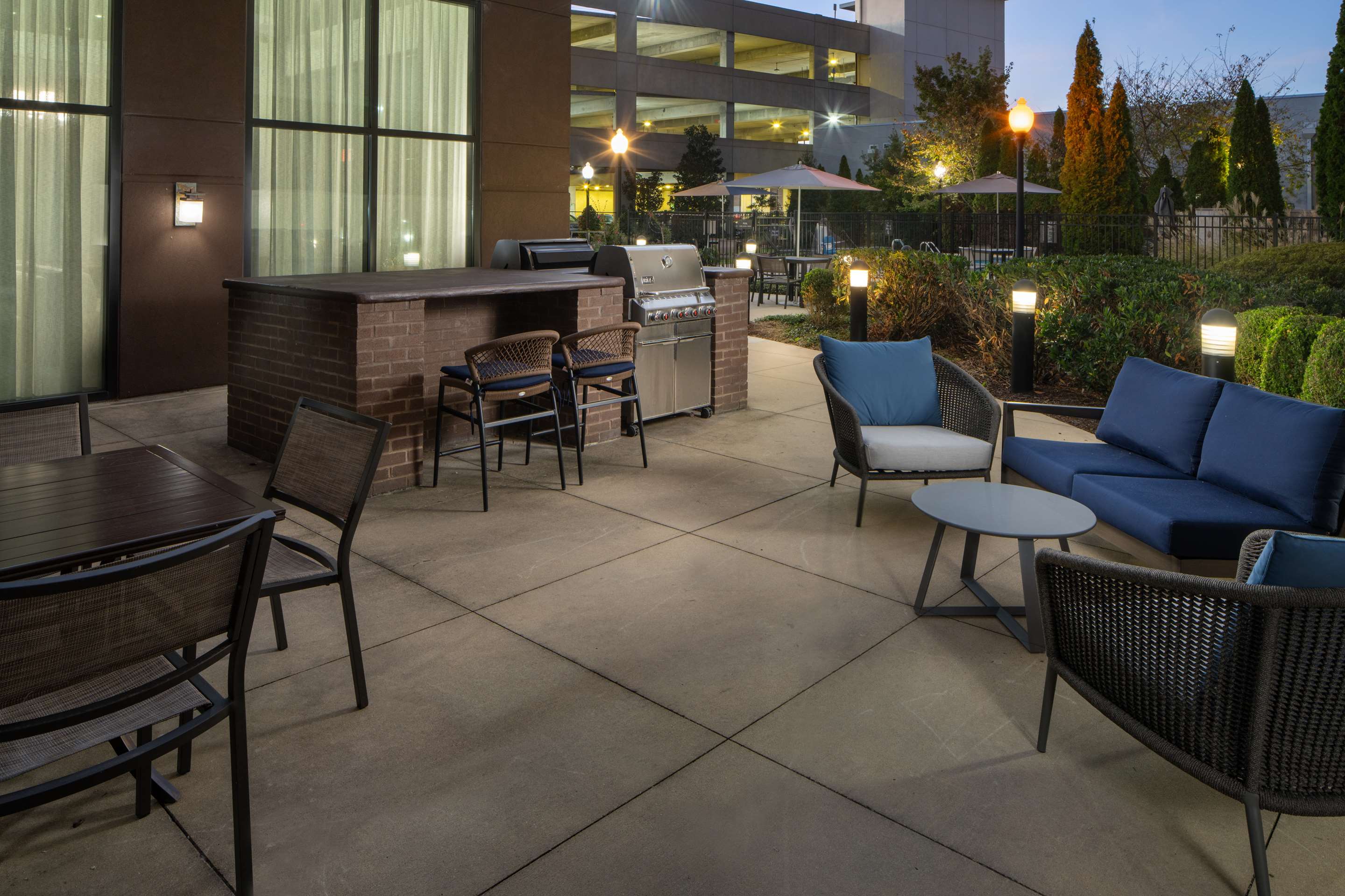 Exterior | Homewood Suites by Hilton Huntsville - Downtown, AL