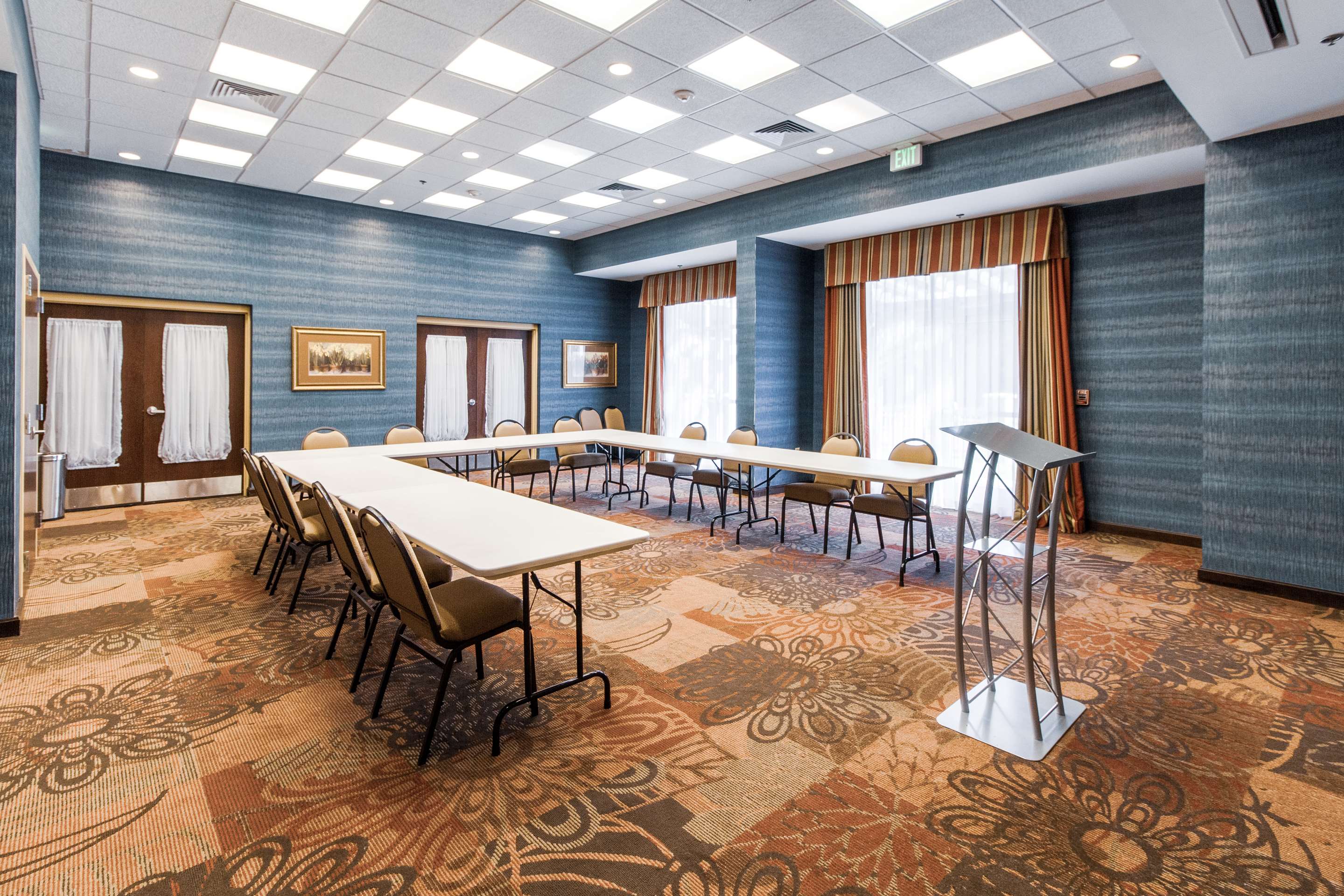 Meeting Room | Hampton Inn & Suites Huntsville Hampton Cove