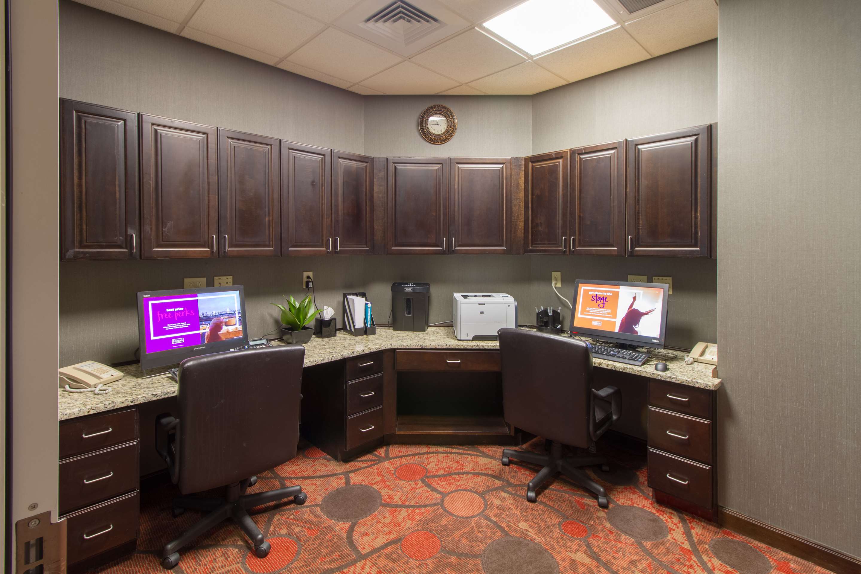 Business Center | Hampton Inn & Suites Huntsville Hampton Cove